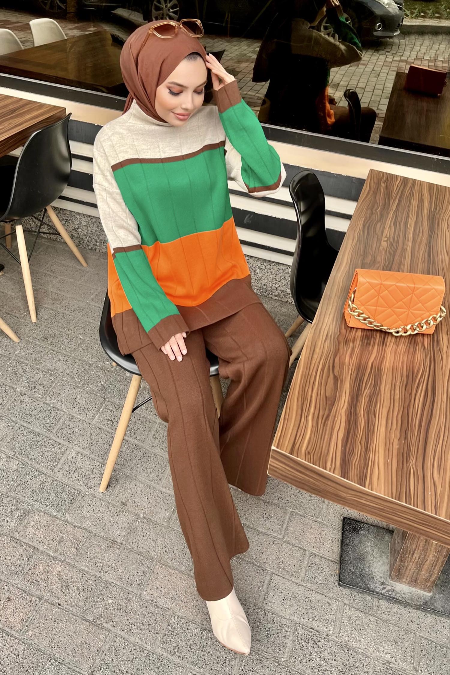 21796-KAHVE Blok Desenli Renkli Triko Takım - 1