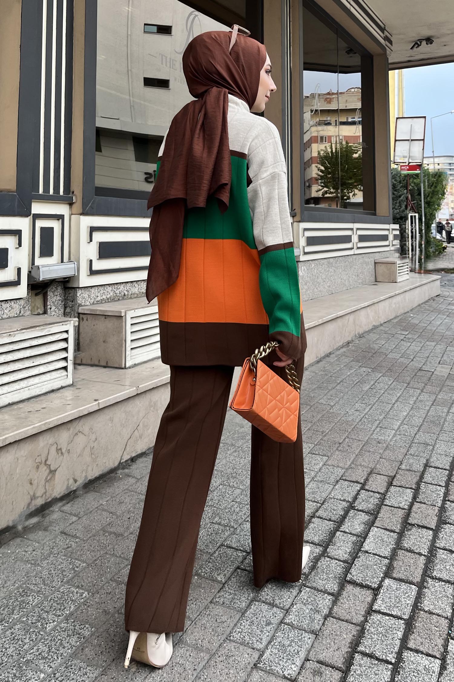 21796-KAHVE Blok Desenli Renkli Triko Takım - 5