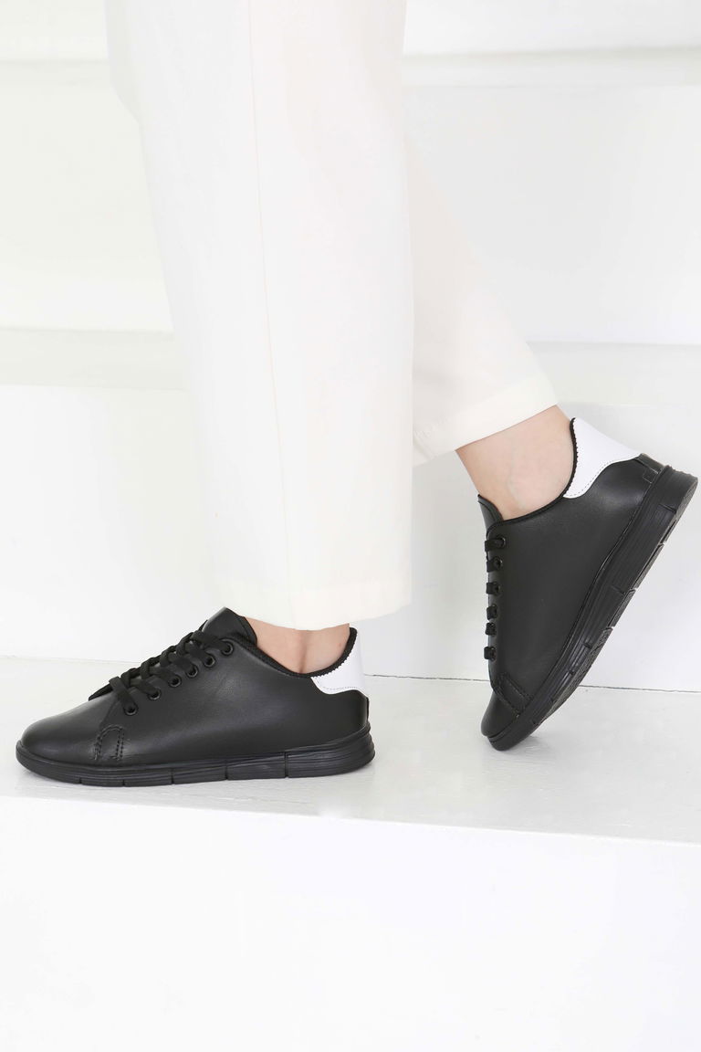 Kadın Syh Siyah Beyaz Spor Ayakkabı - 22076 - TOFİSA