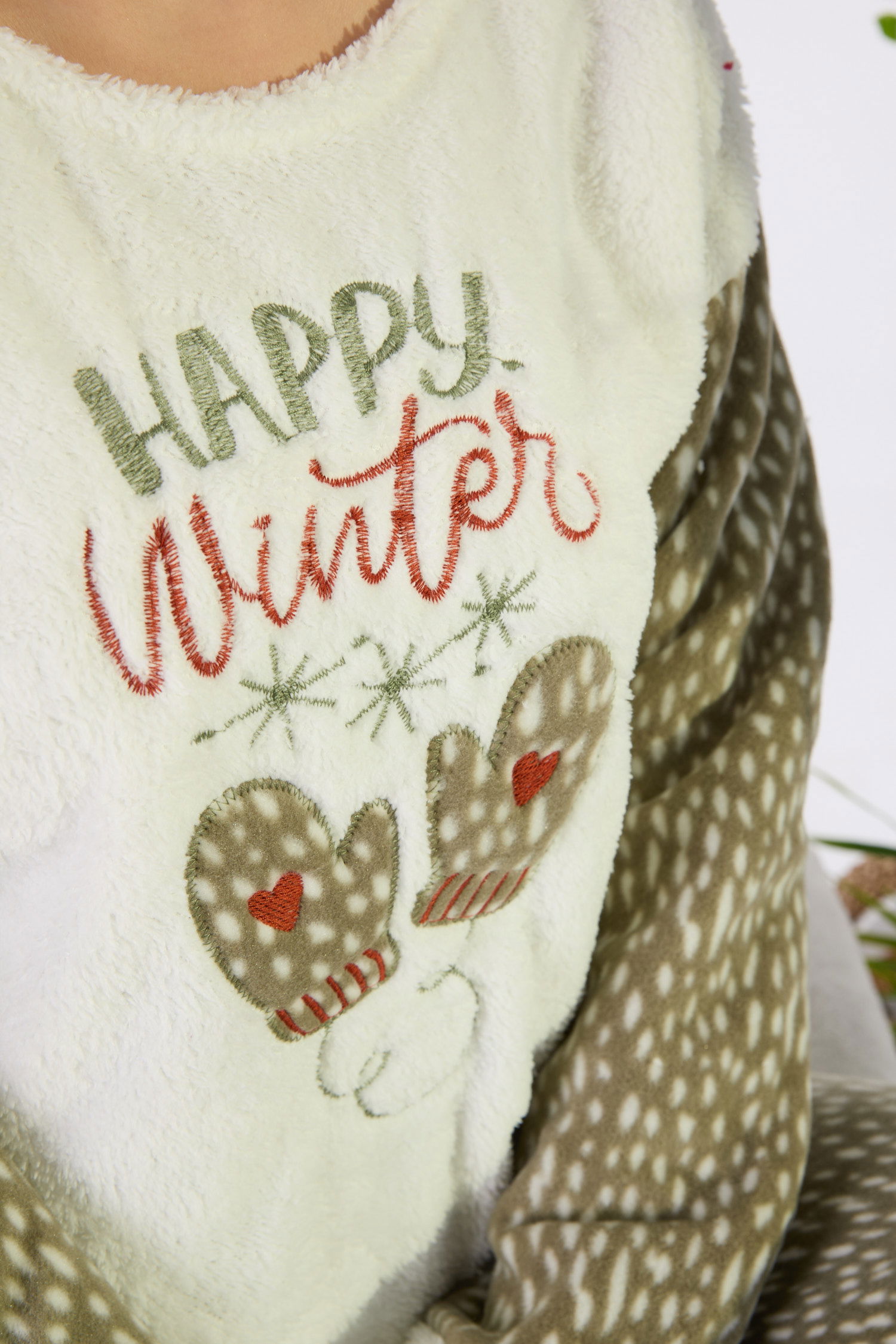 23549-HAKI Peluş Pijama Takımı - 8