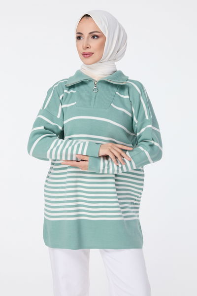 23632-MINT Triko Kazak 