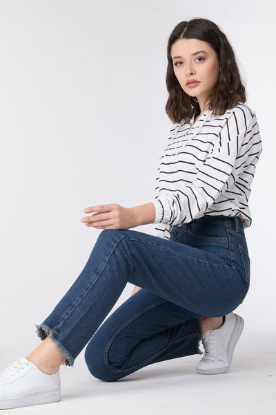 23670-KAHVE-TINT-YIKAMA Yüksek Bel Paça Püsküllü Mom Jeans 
