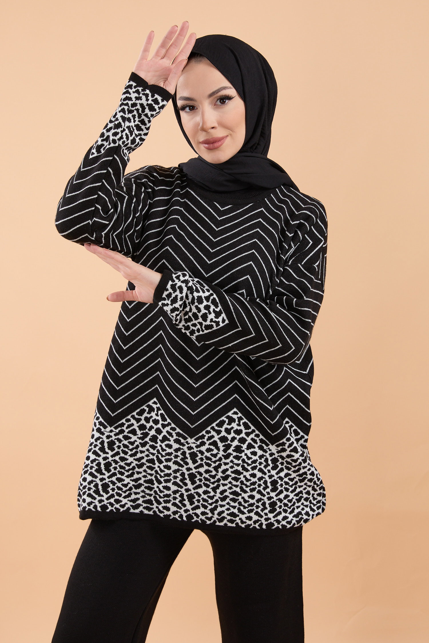 23777-SIYAH Triko Takım - 2