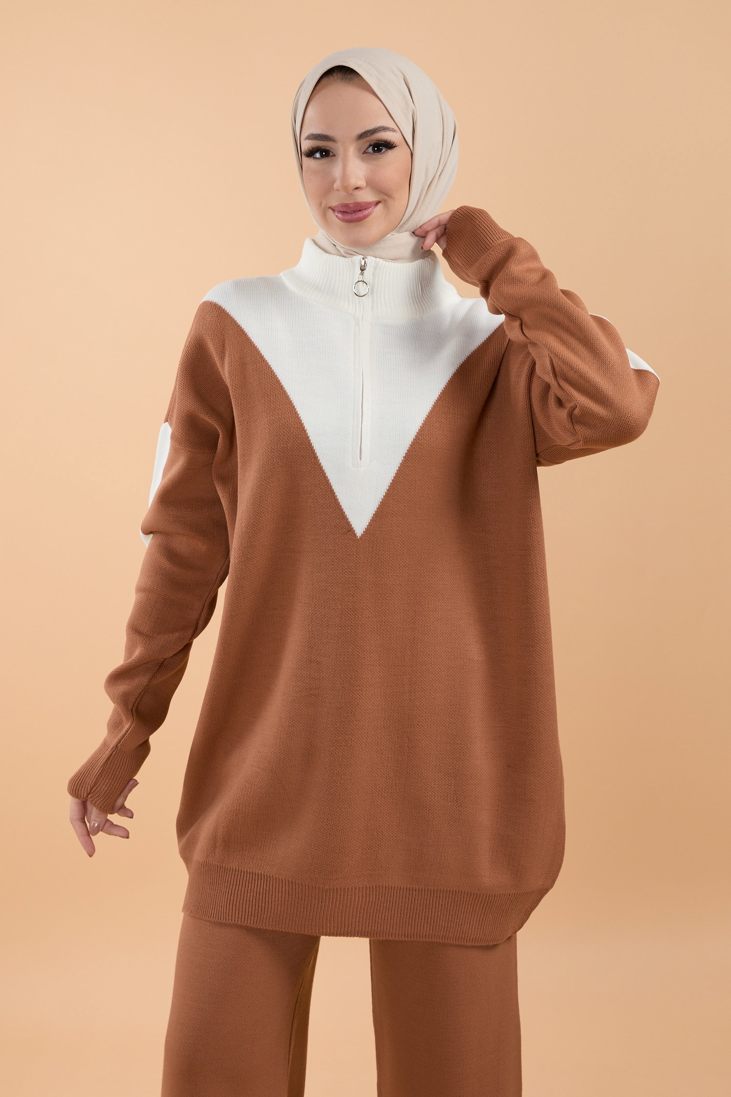 23792-TABA Yakası Fermuarlı Triko Takım - 1