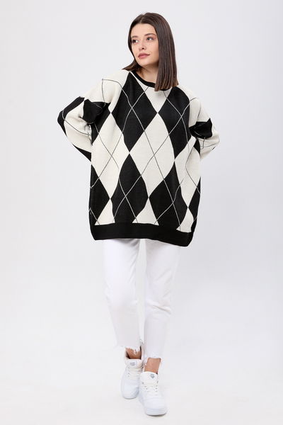 23924-SIYAH Baklava Desen Ekose Oversize Kazak 