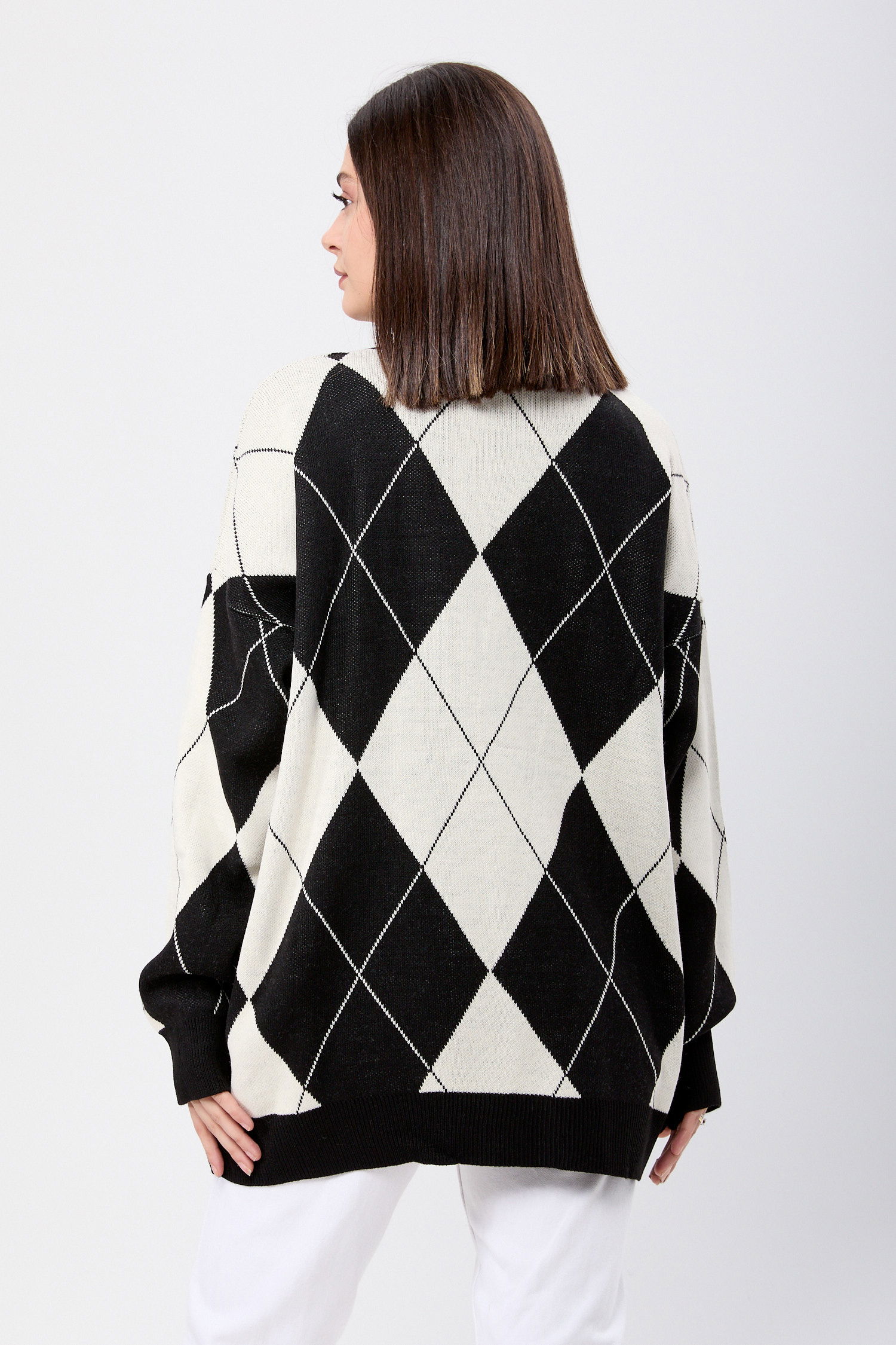 23924-SIYAH Baklava Desen Ekose Oversize Kazak - 5