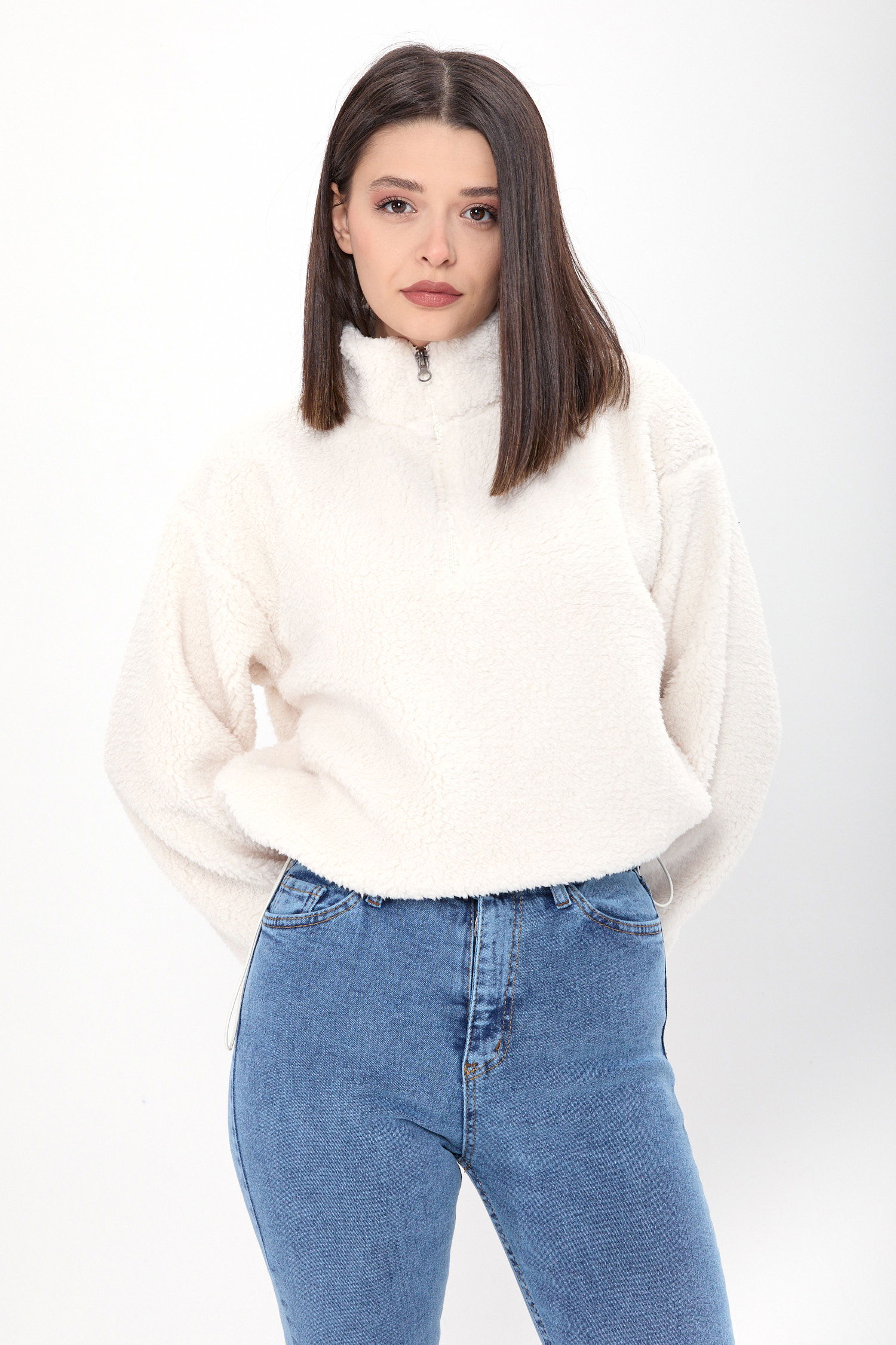 24001-BEYAZ Peluş Sweat - 3