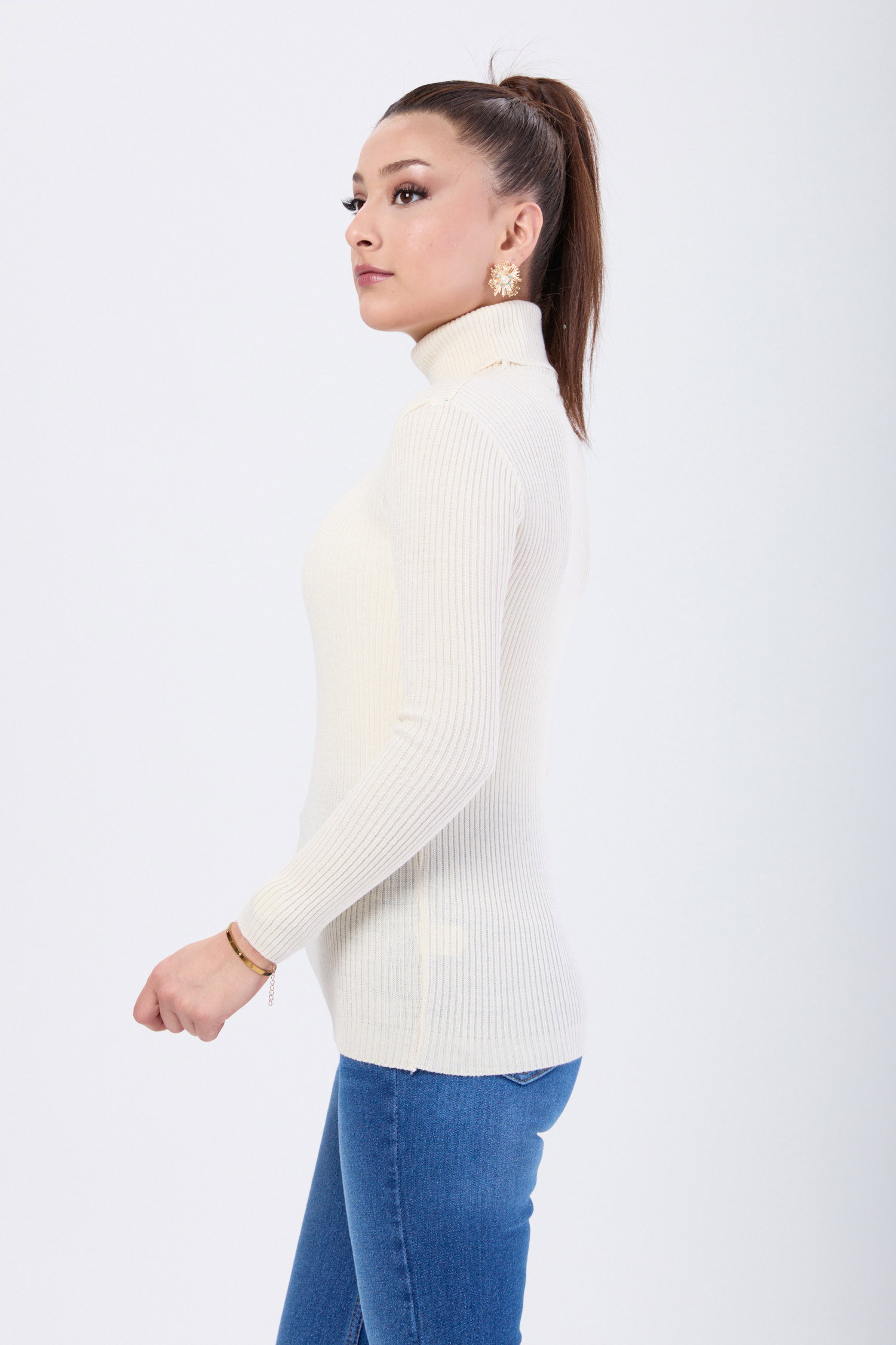 24105-KREM Boğazlı Triko Body - 2