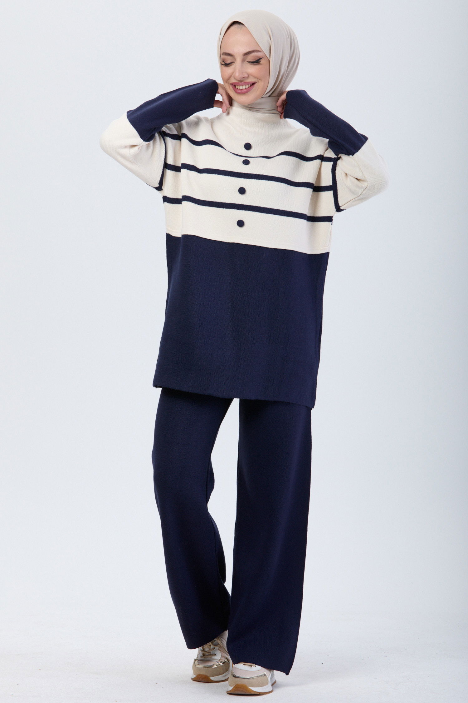 24131-LACIVERT Çizgi Desenli Triko Takım - 1