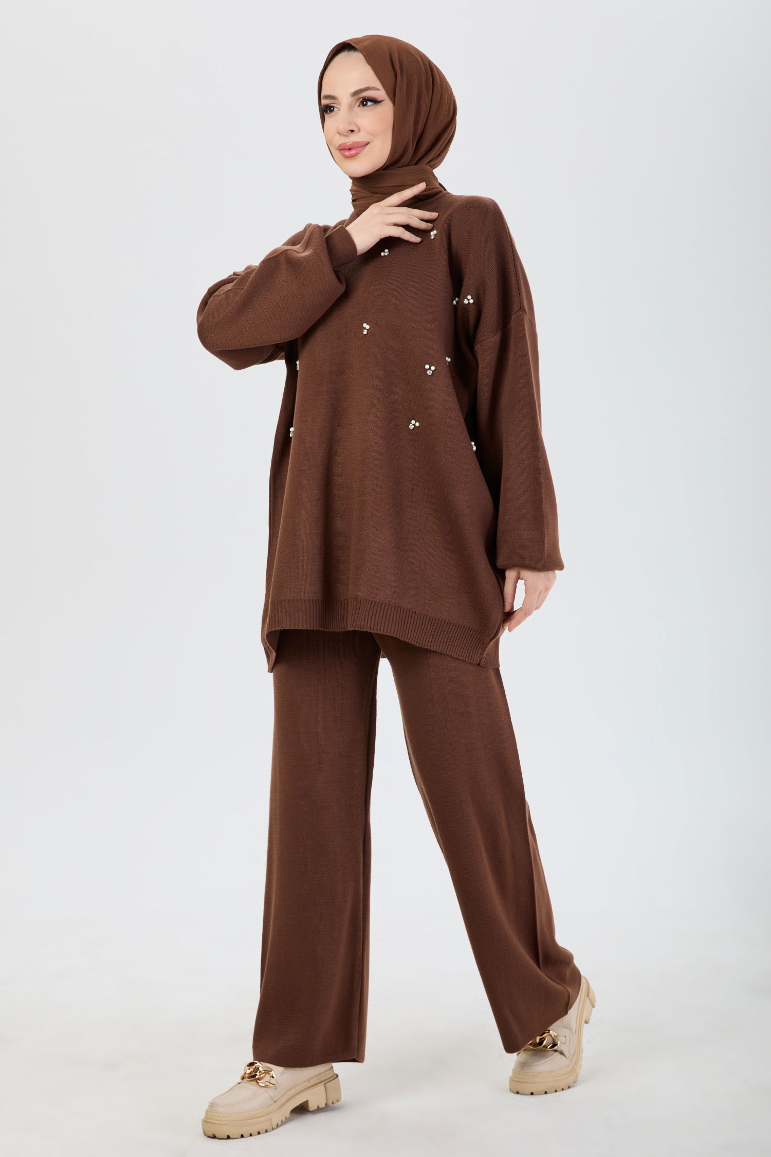 24210-KAHVE İnci İşlemeli Triko Takım - 1