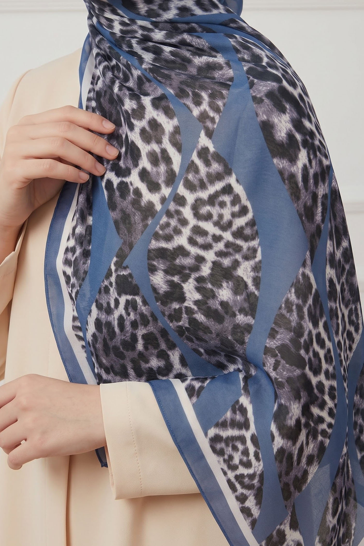 Baskılı Desenli Soft Şal Indigo - 29271-INDIGO - 2