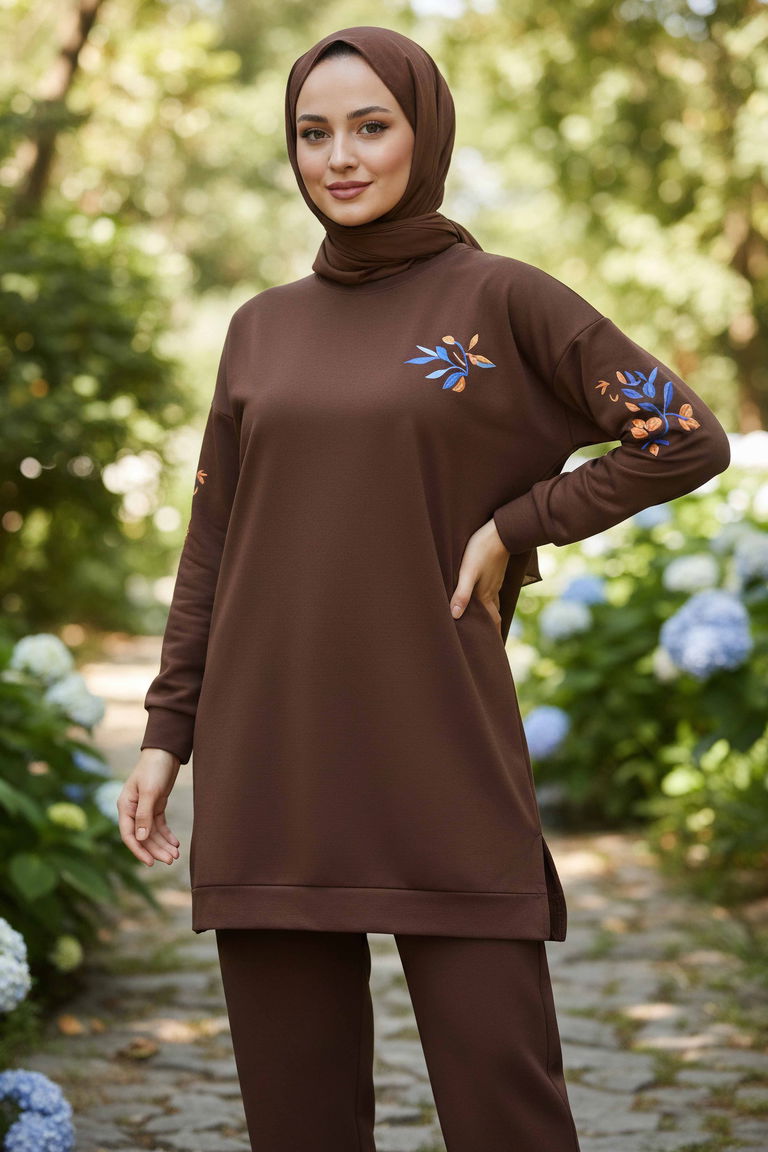 Baskılı Yırtmaçlı İki İplik Takım - 2065-KAHVE - TOFİSA