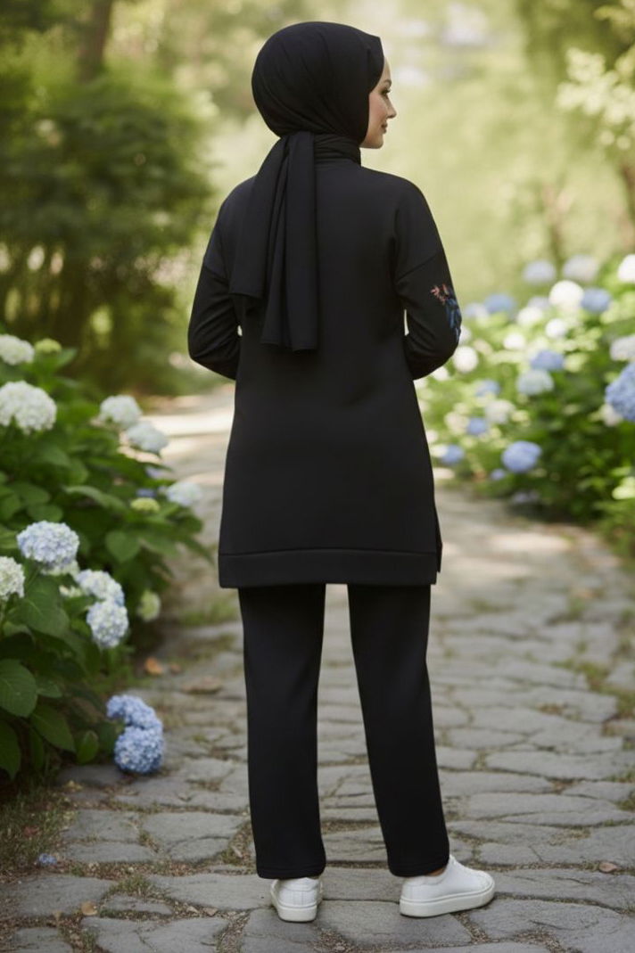 Baskılı Yırtmaçlı İki İplik Takım - 2065-SIYAH - TOFİSA