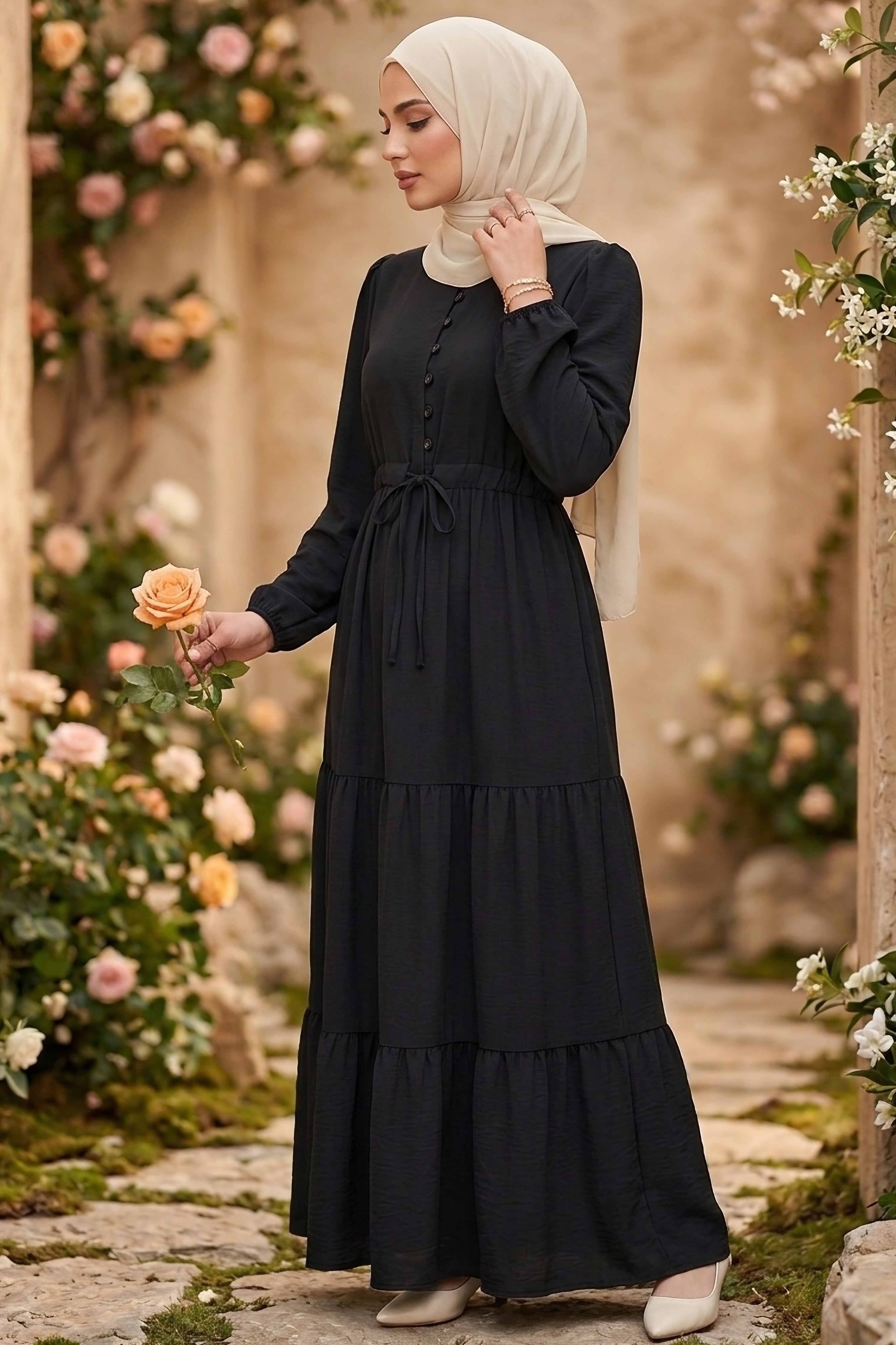 Belinde Tünel Detaylı 4 Katlı Elbise - 28383-SIYAH - 2