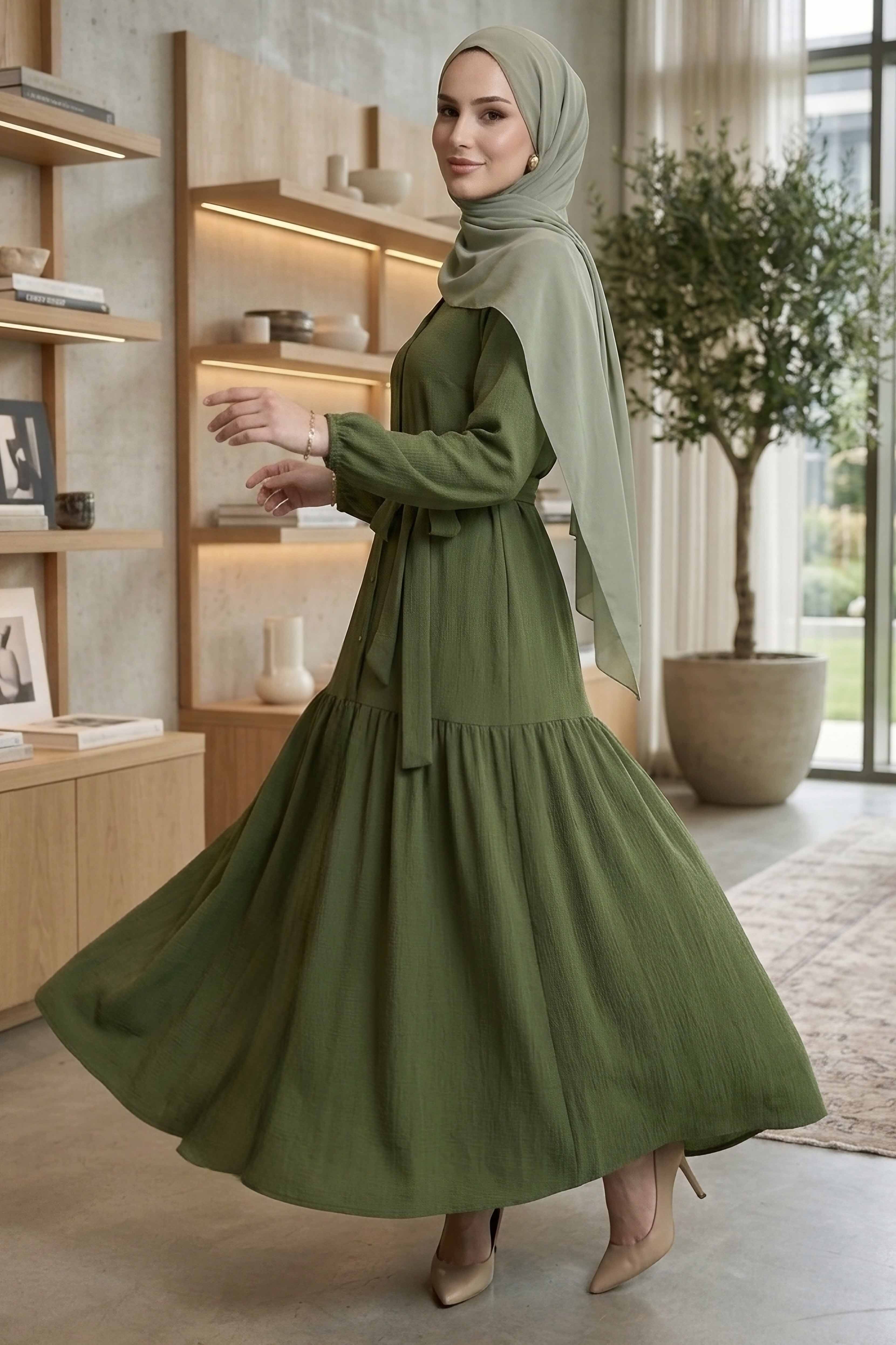 Bilekte Lastik Detaylı Kuşaklı Bürümcük Elbise - 1300-ZUMRUT - 2