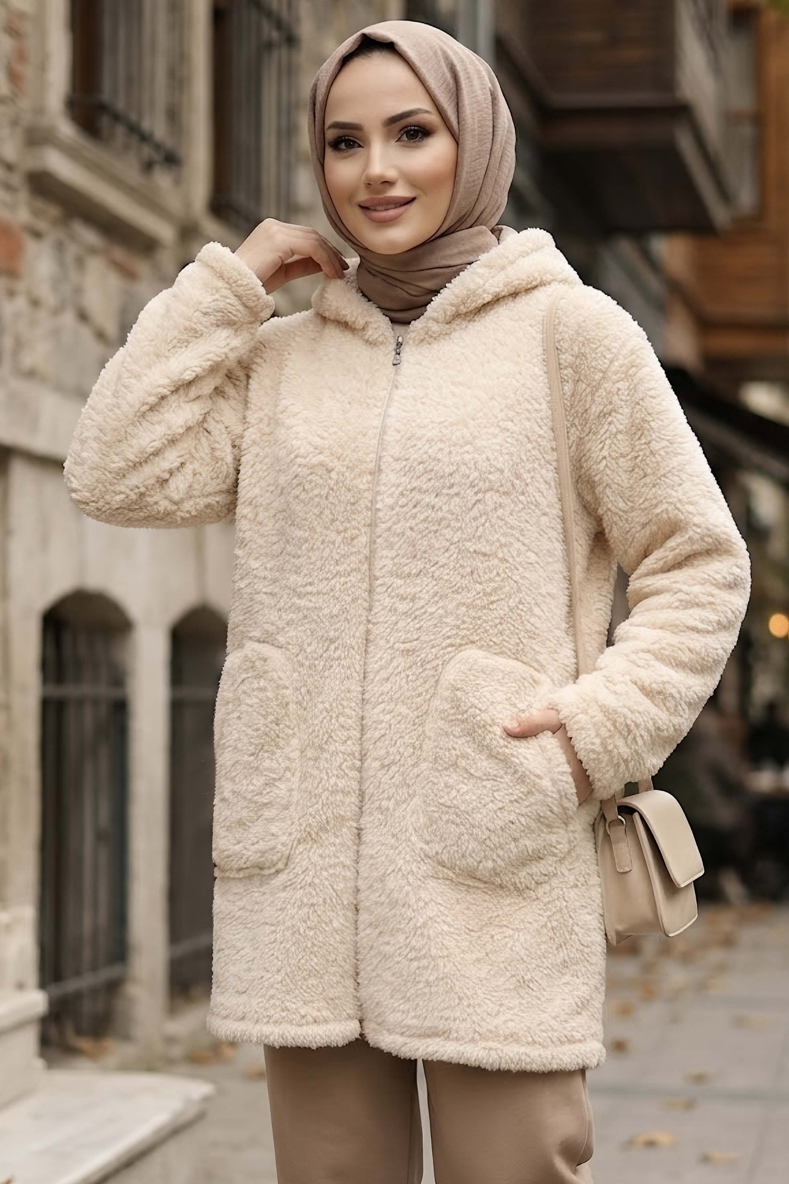 Cepli Kapşonlu Peluş Mont Krem - 29113-KREM - 1