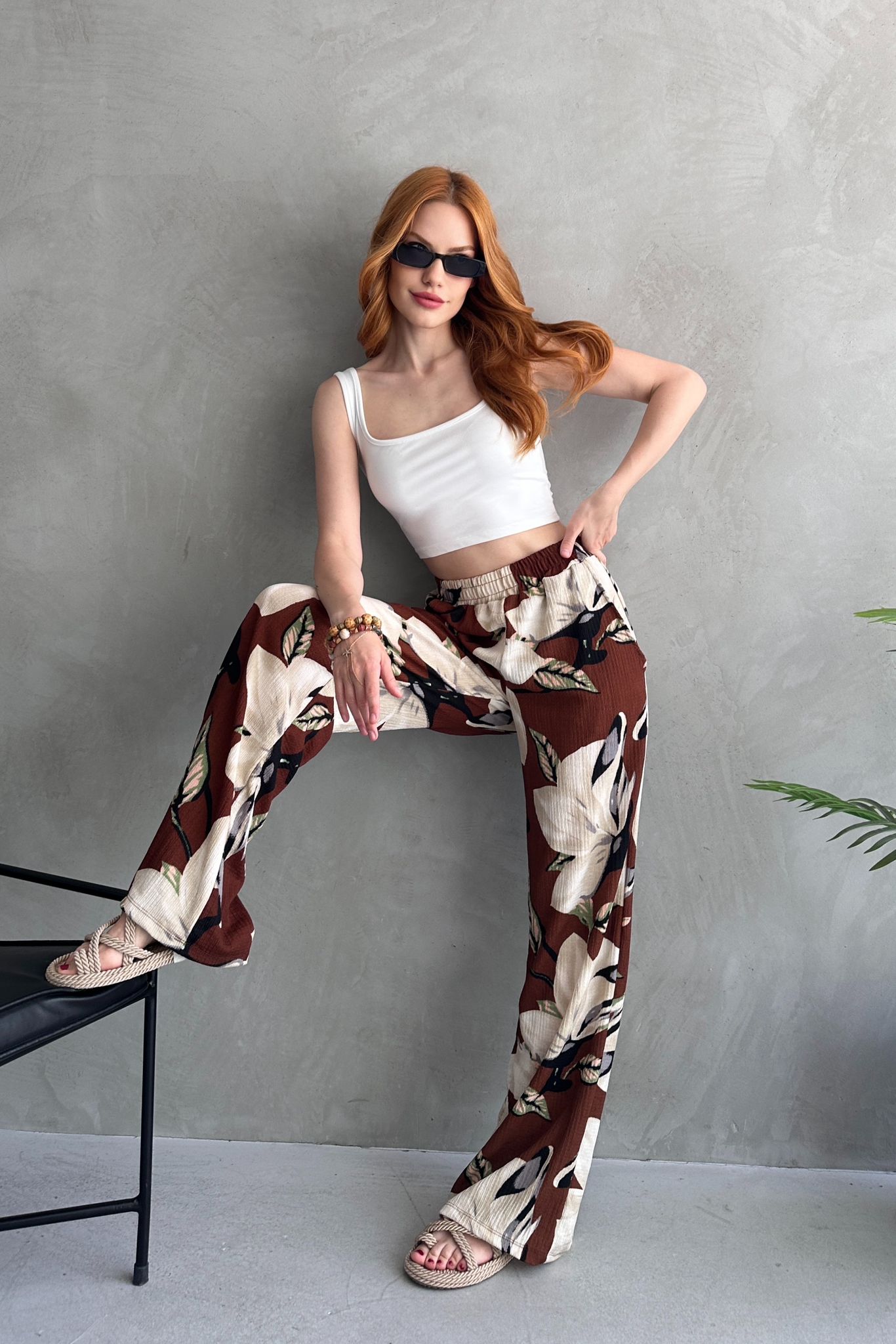 Çiçek Desenli Bol Pantolon - 27237 - 3