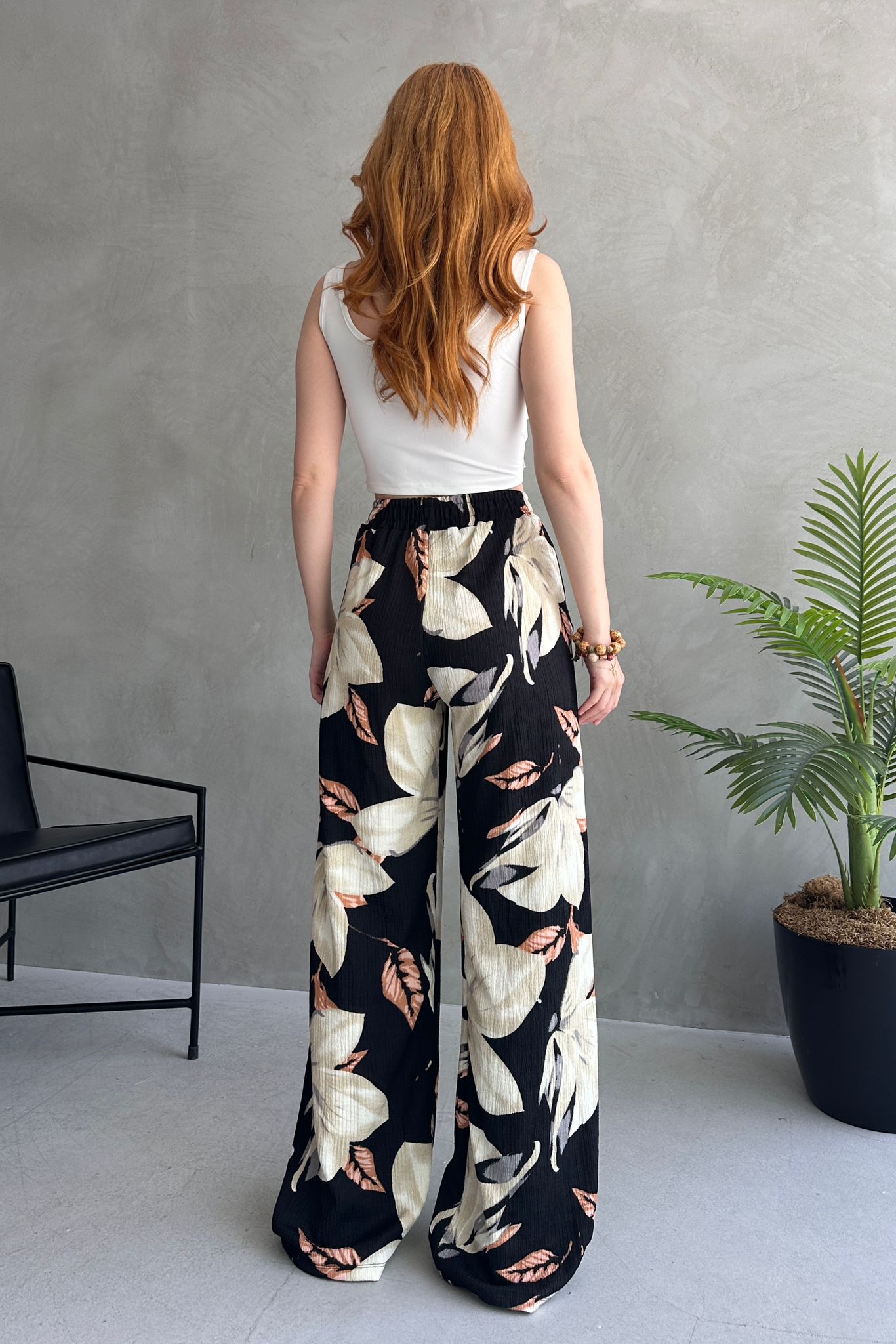 Çiçek Desenli Bol Pantolon Siyah - 27237 - 4
