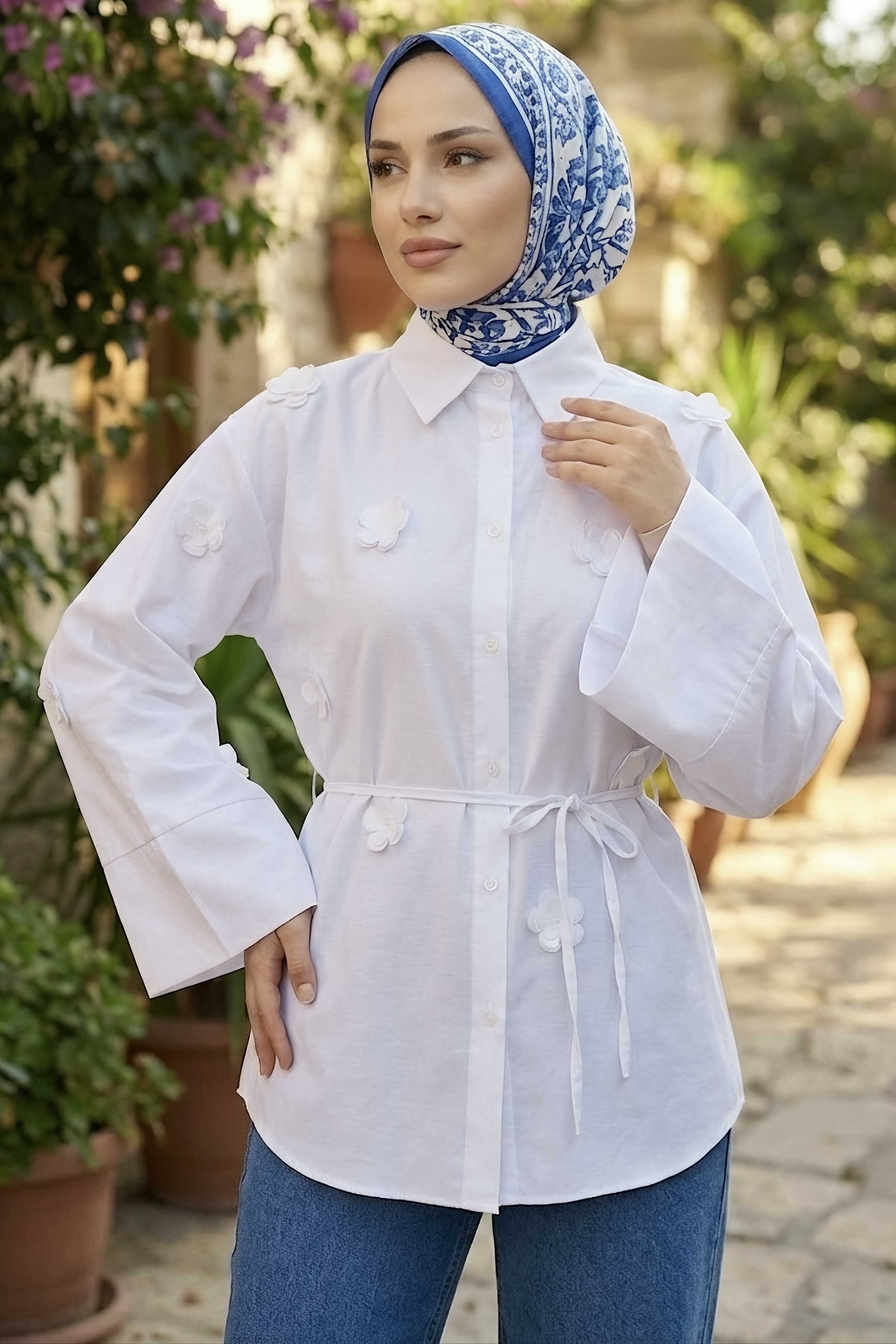 Çiçek Detaylı Gömlek Beyaz - 28574-BEYAZ - 1