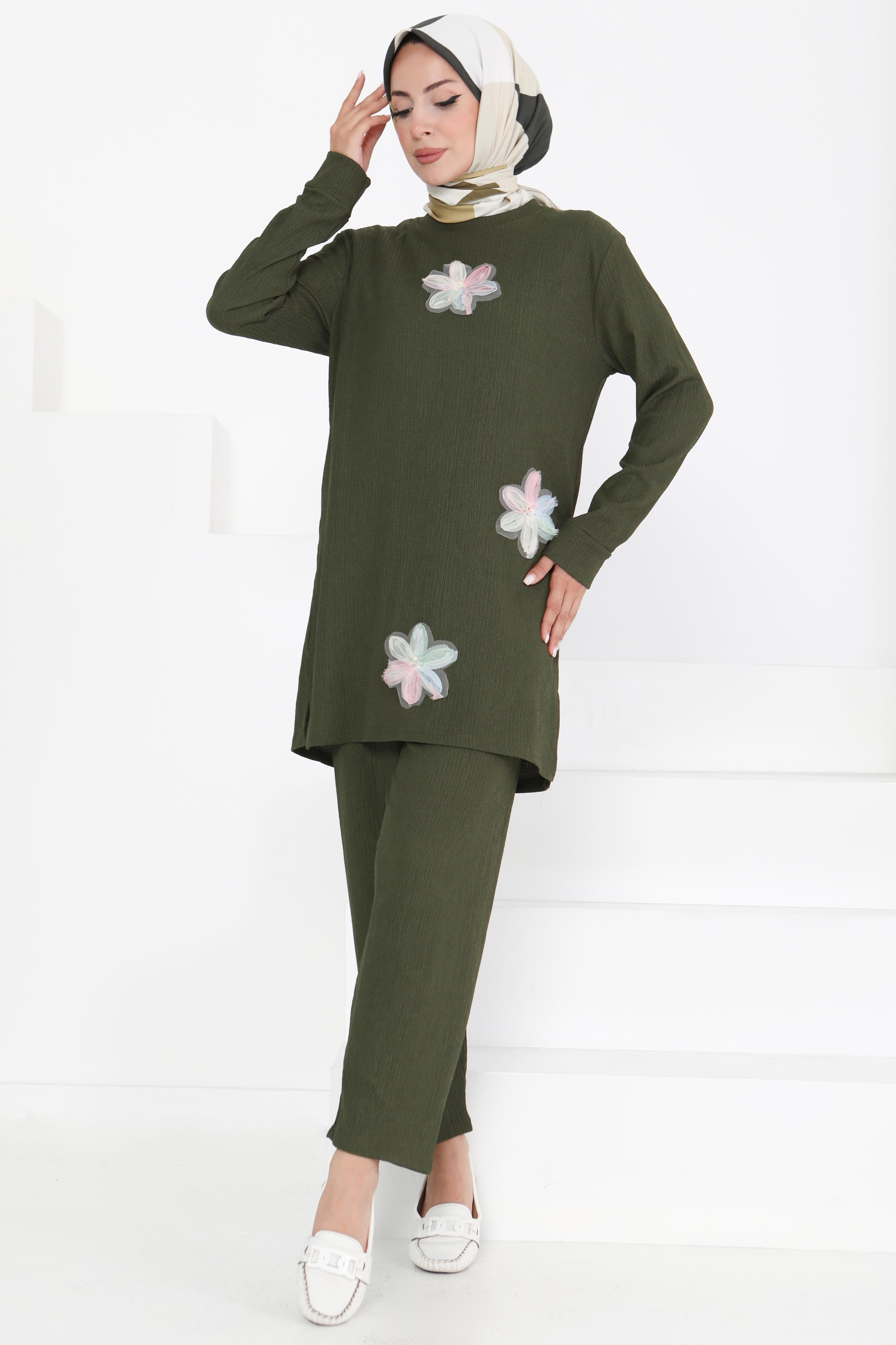 Çiçek Detaylı İkili Takım - 27371 - 3