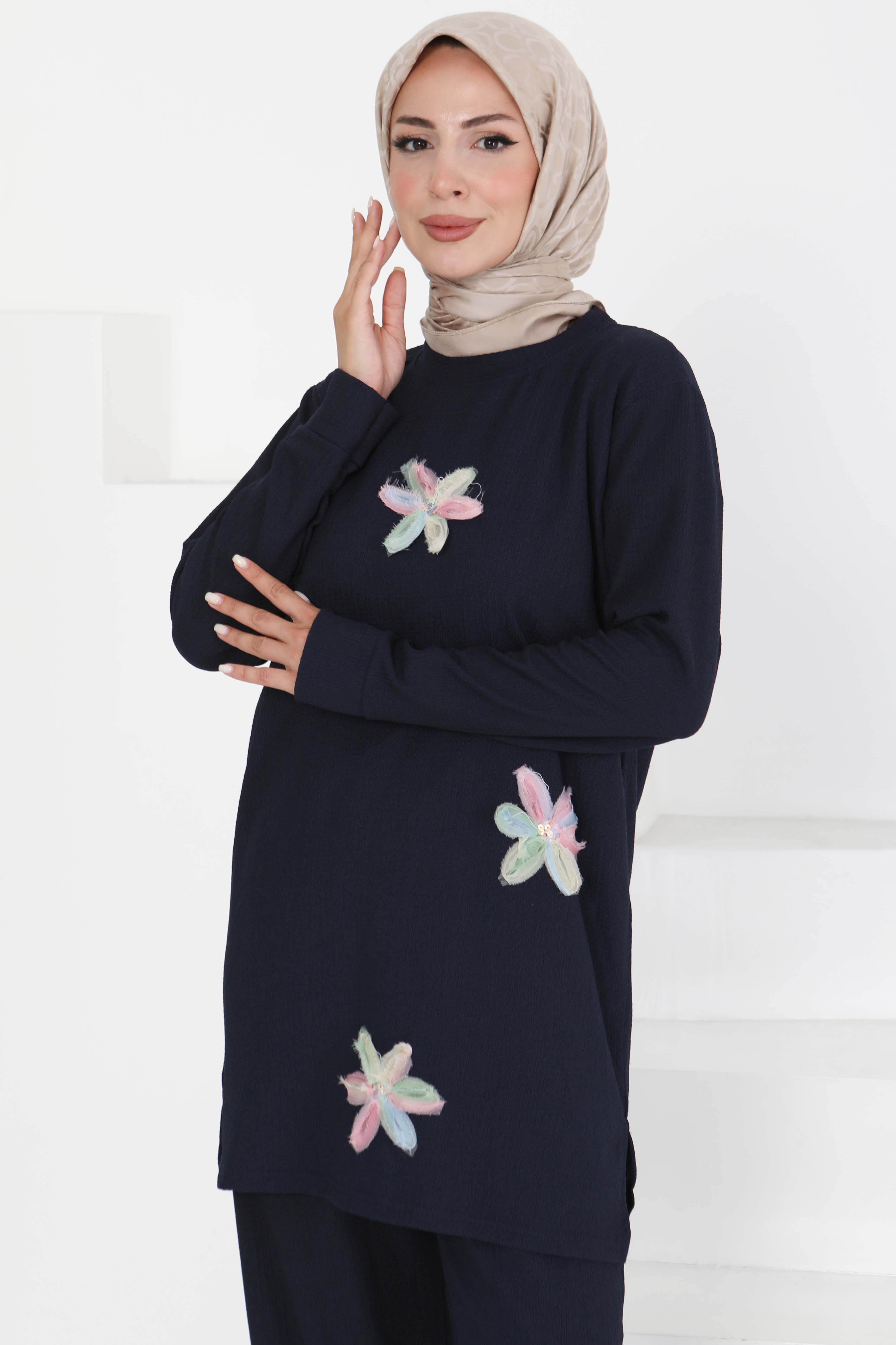 Çiçek Detaylı İkili Takım - 27371 - 2