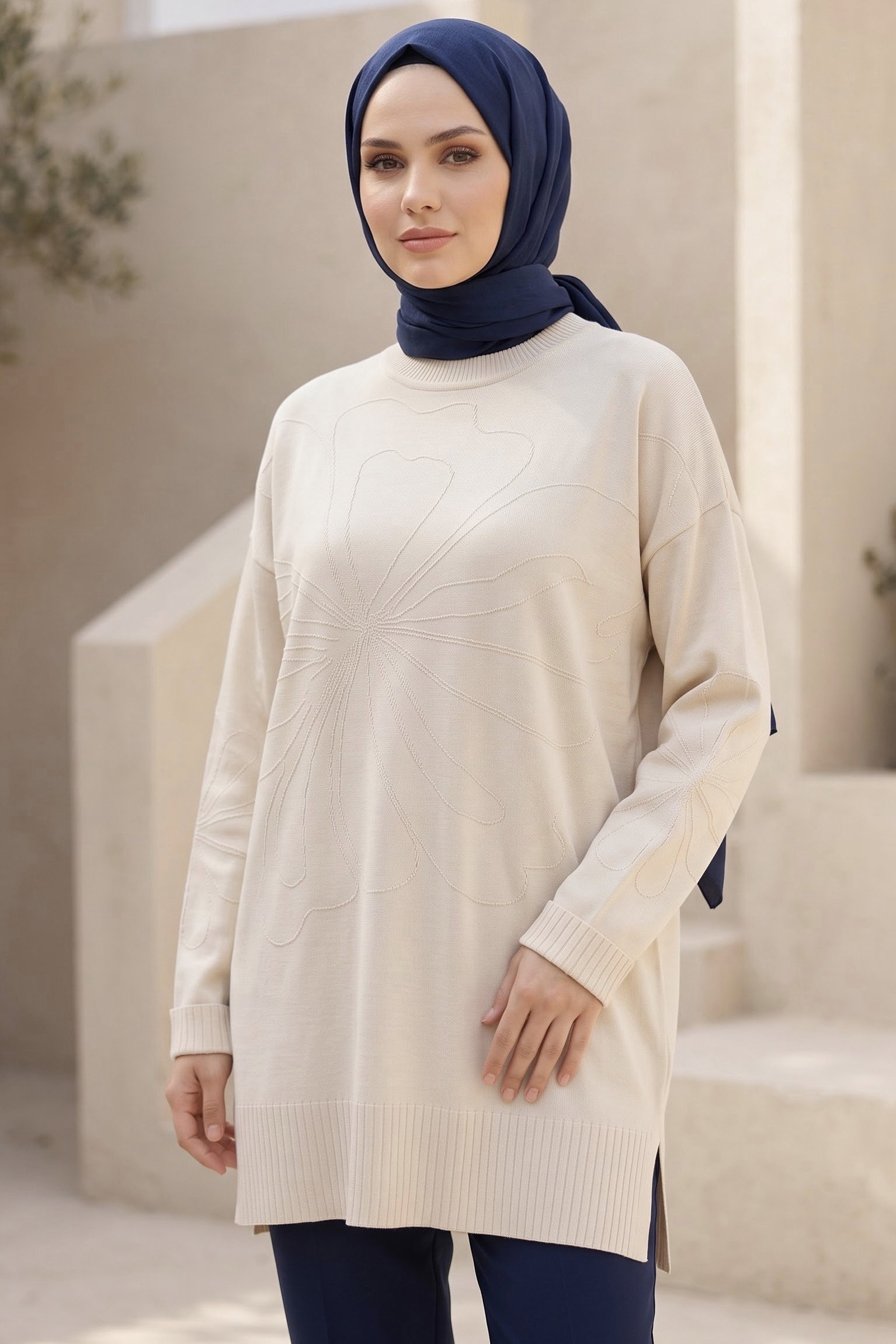 Çiçek Detaylı Triko Tunik Ekru - 29279-EKRU - 1