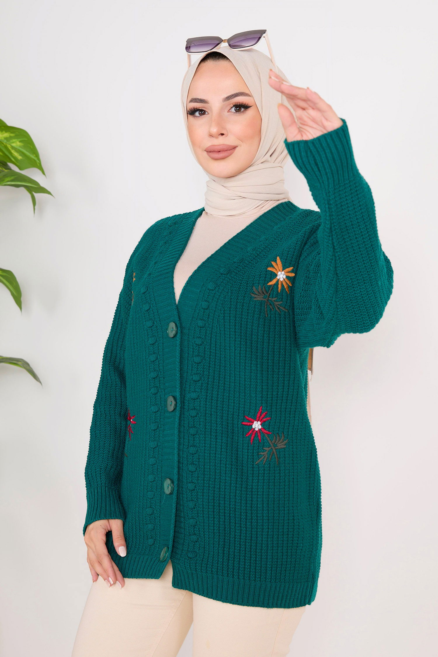 Çiçek Nakış Detaylı Triko Hırka - 27662 - 2