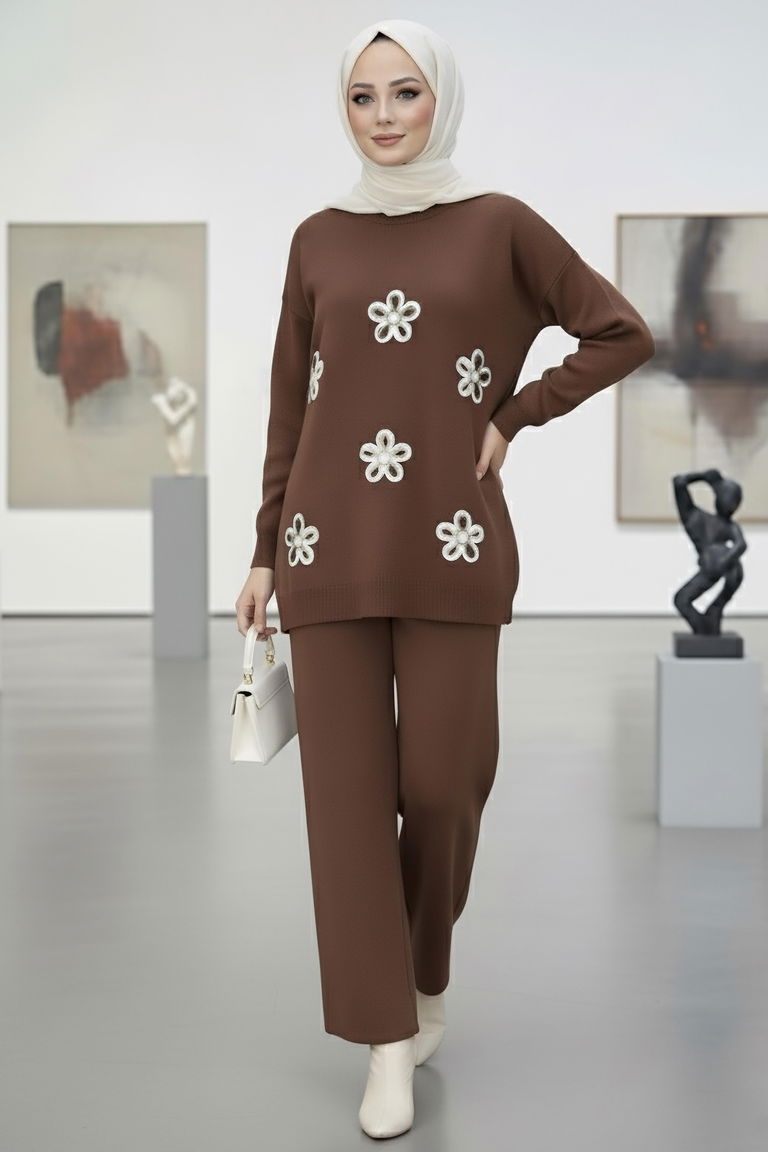 Çiçek Nakışlı İkili Triko Takım - 27998-KAHVE - TOFİSA