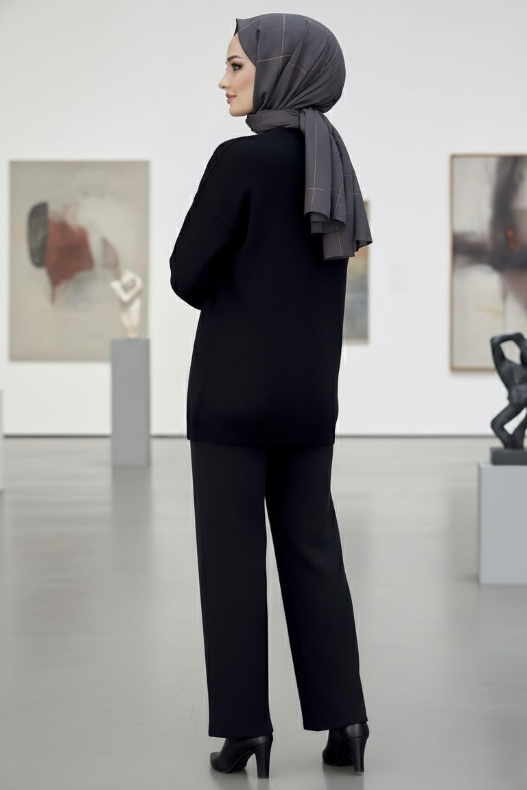 Çiçek Nakışlı İkili Triko Takım - 27998-SIYAH - TOFİSA