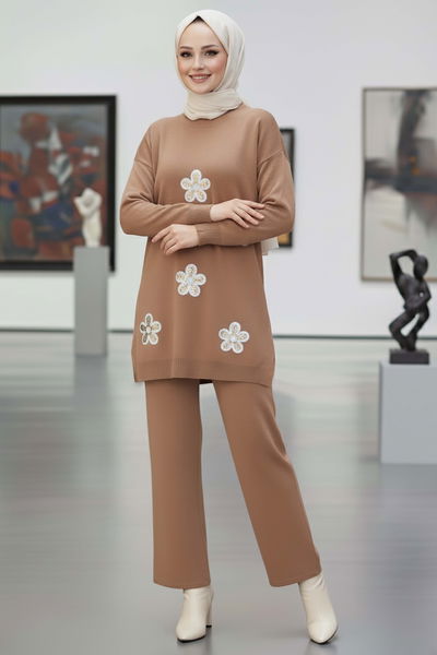 Çiçek Nakışlı İkili Triko Takım - 27998-VIZON 