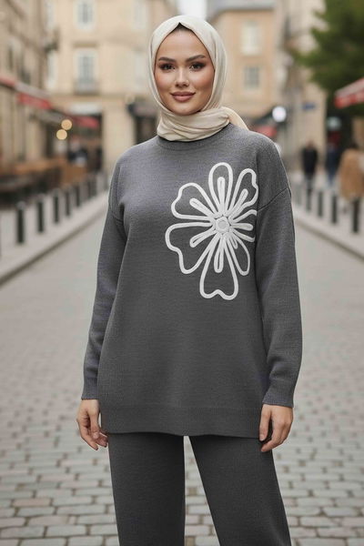 Çiçek Nakışlı İkili Triko Takım - 28062-ANTRASIT 