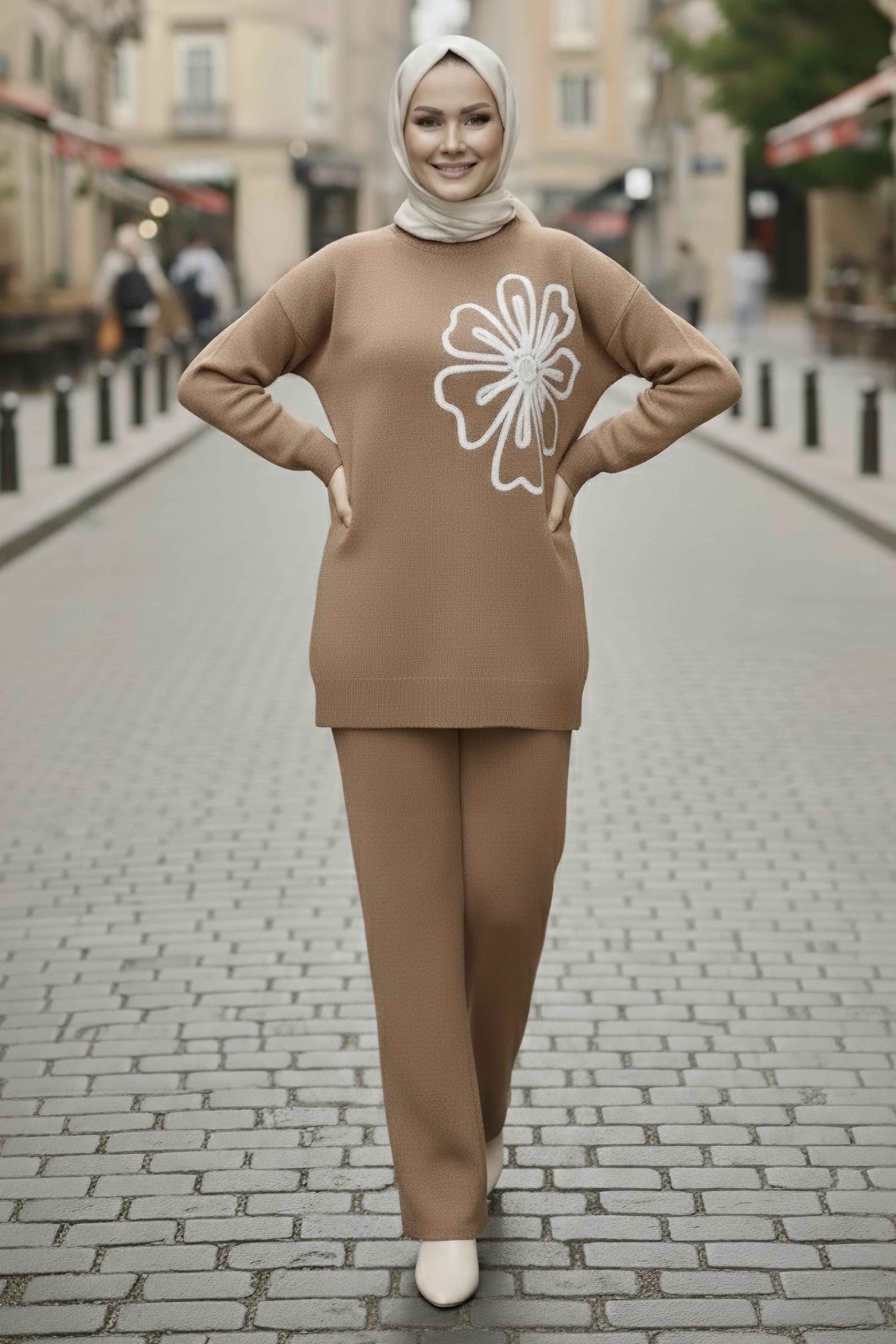 Çiçek Nakışlı İkili Triko Takım - 28062-VIZON - 1