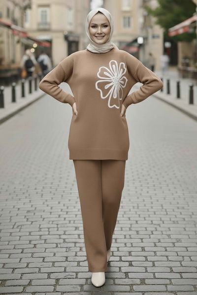 Çiçek Nakışlı İkili Triko Takım - 28062-VIZON 