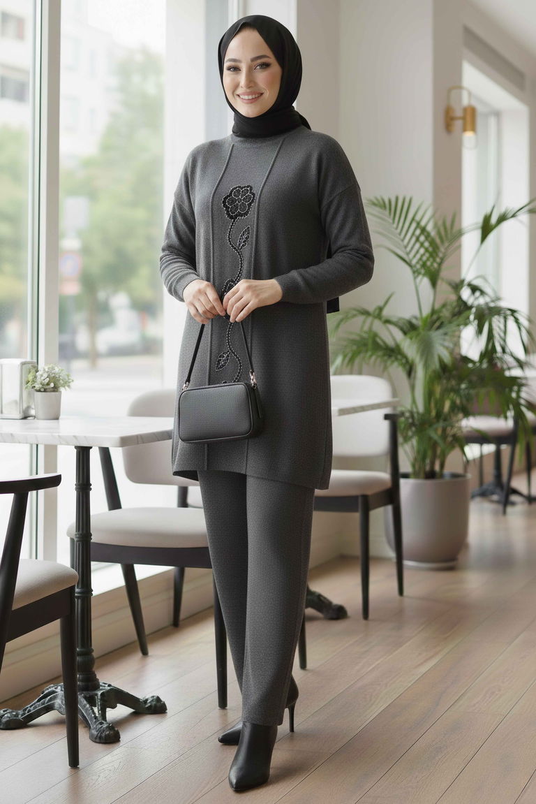 Çiçek Pul Detaylı Triko İkili Takım - 28126-ANTRASIT - TOFİSA