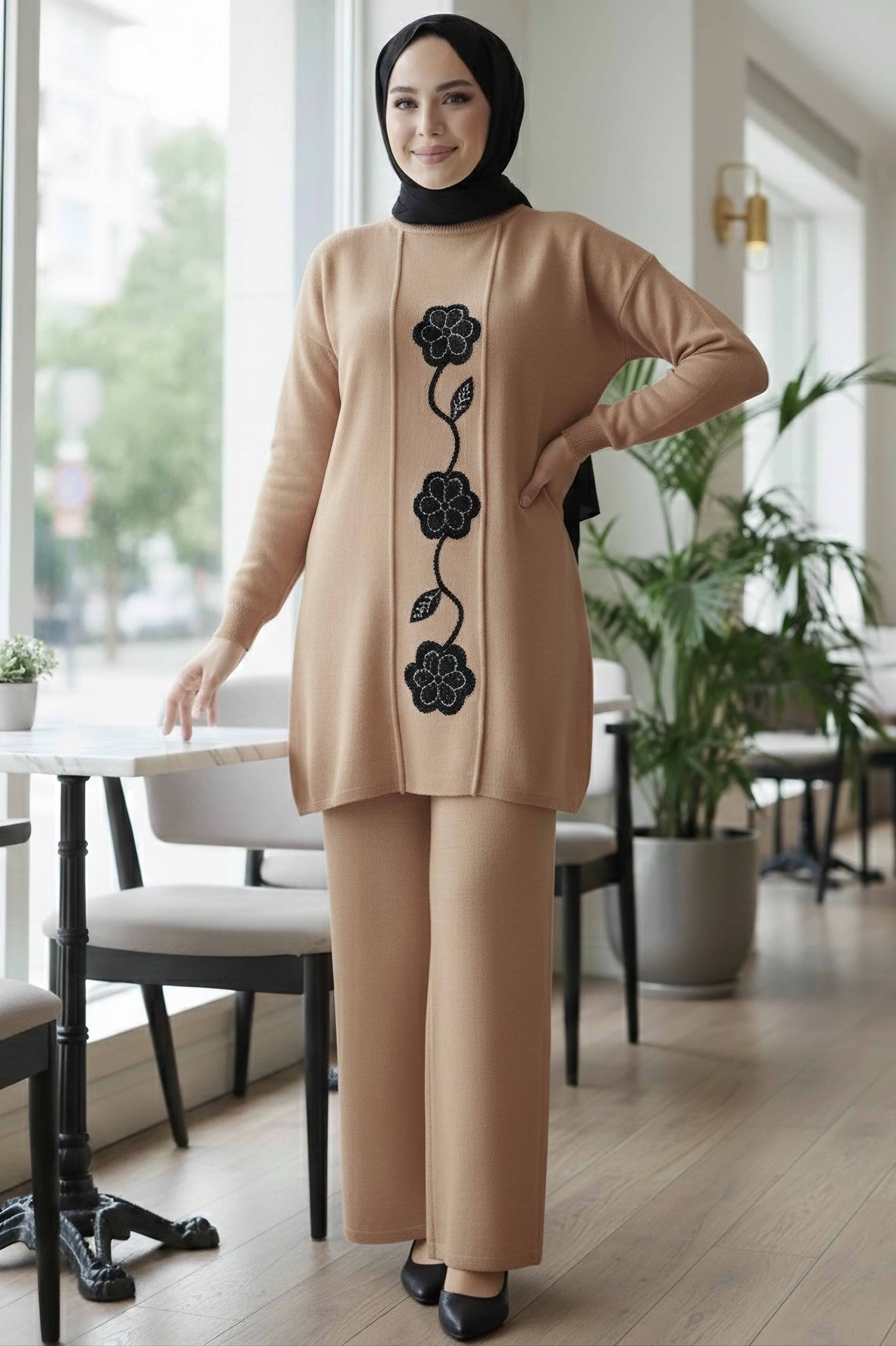 Çiçek Pul Detaylı Triko İkili Takım - 28126-VIZON - 2