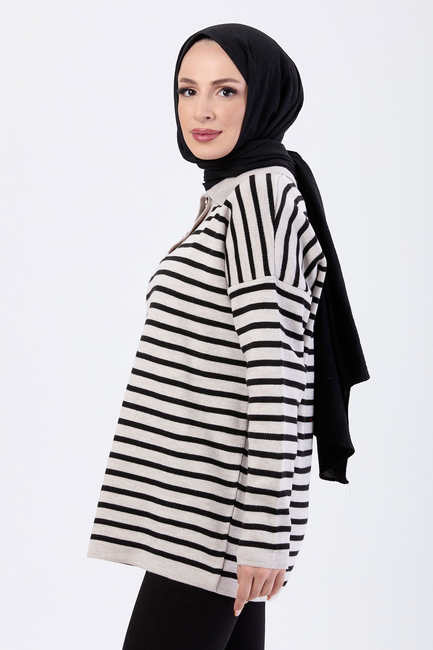Çizgili Düğmeli Triko Kazak - 27757-TAS - 3
