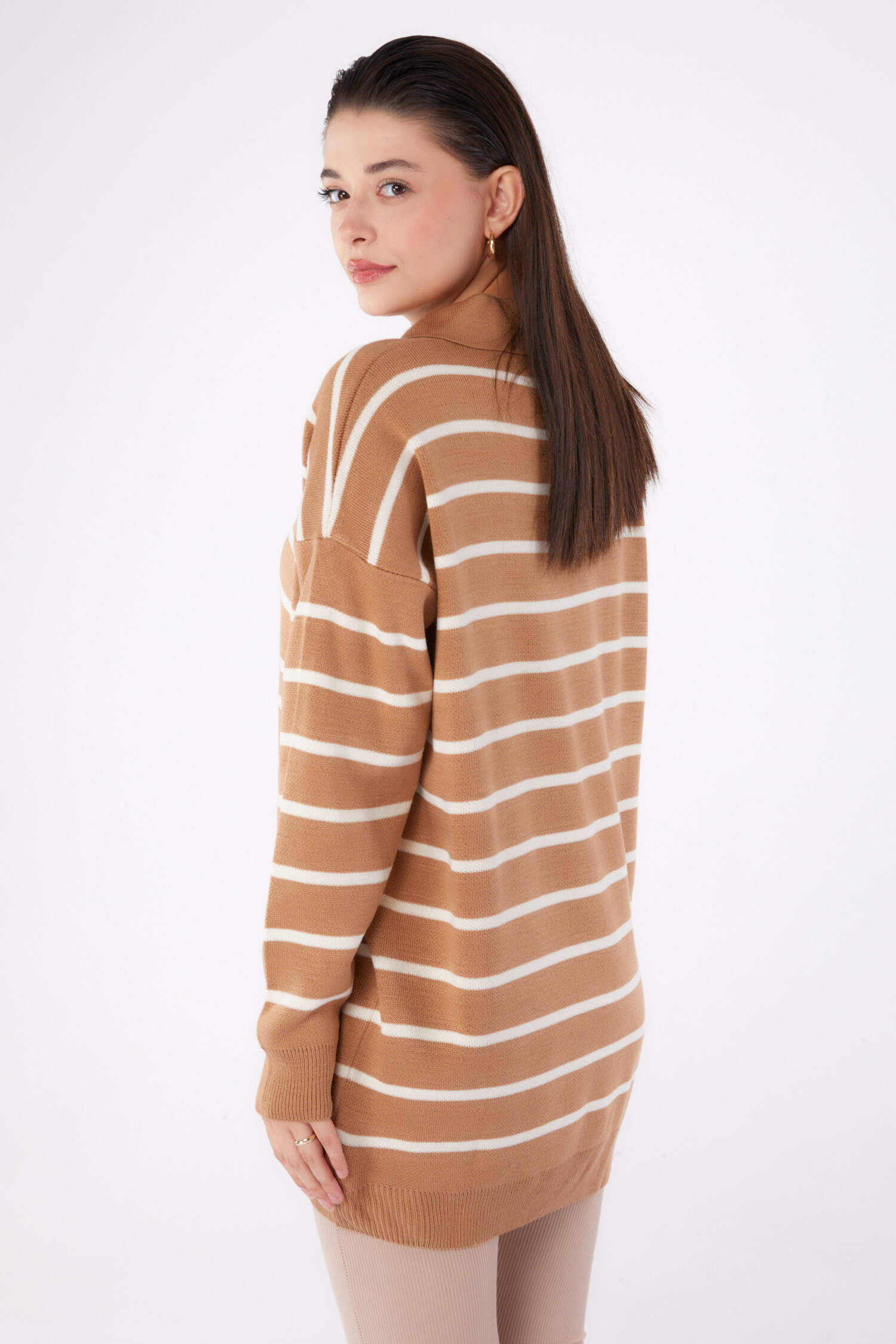 Çizgili Kolyeli Triko Tunik - 27643 - 4