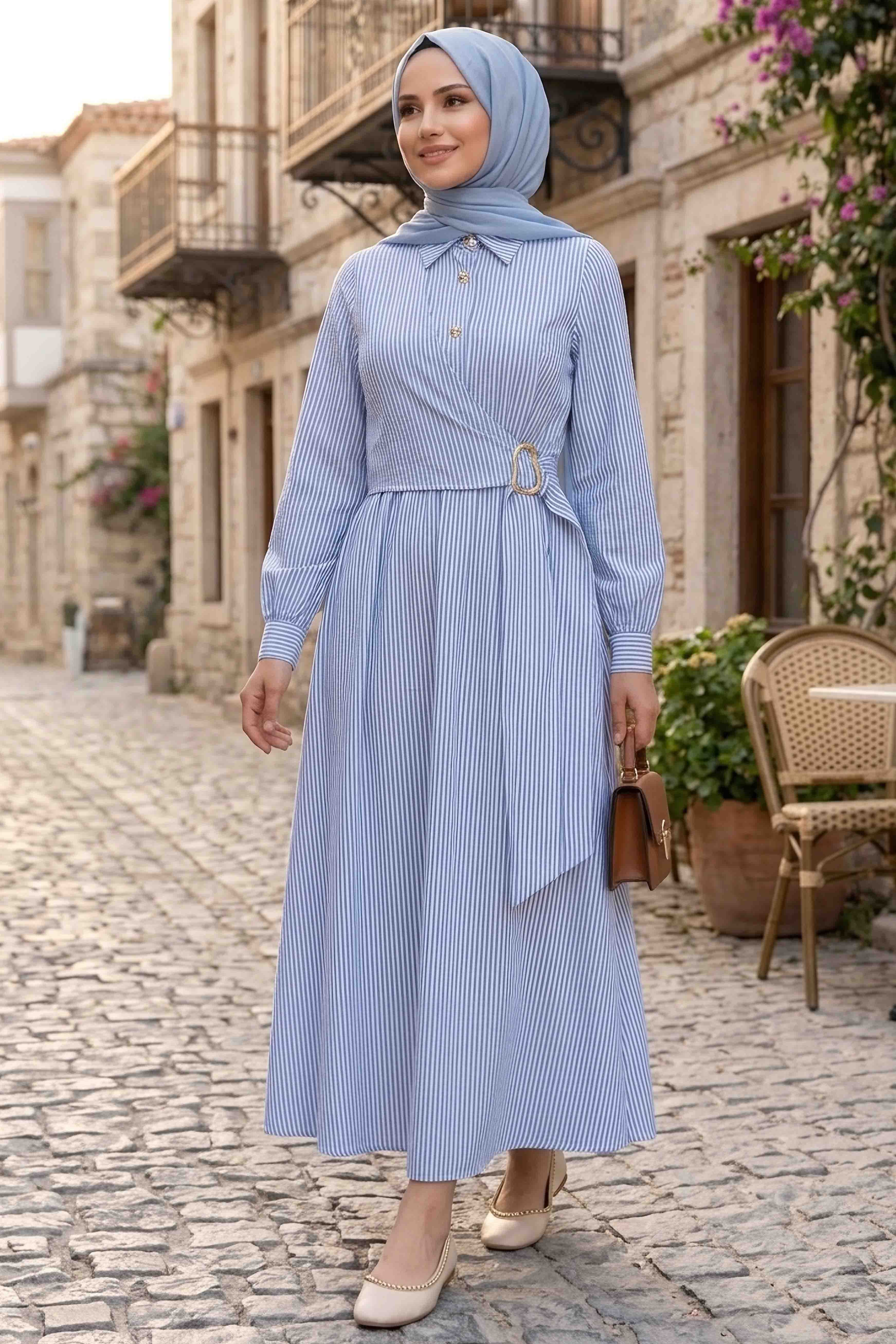 Çizgili Tokalı Elbise - 28392-SAKS - 1