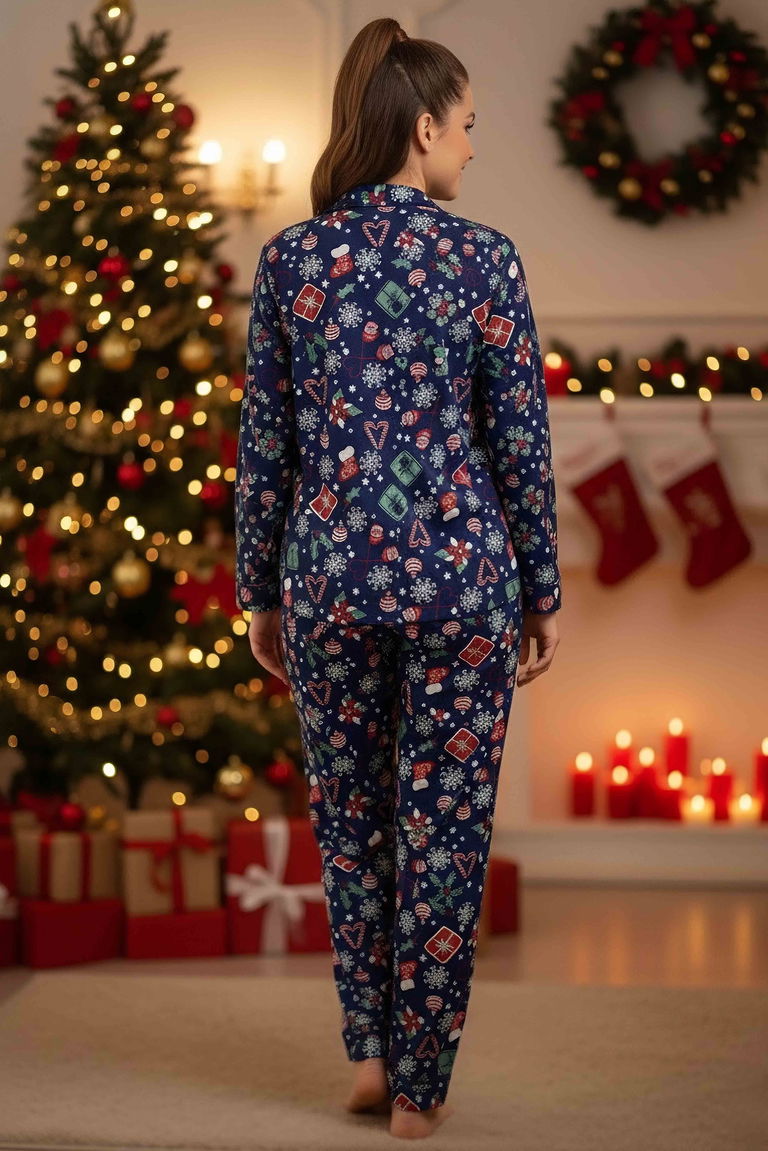 Desenli Baskılı Pijama Takımı - 28068-LACIVERT - TOFİSA