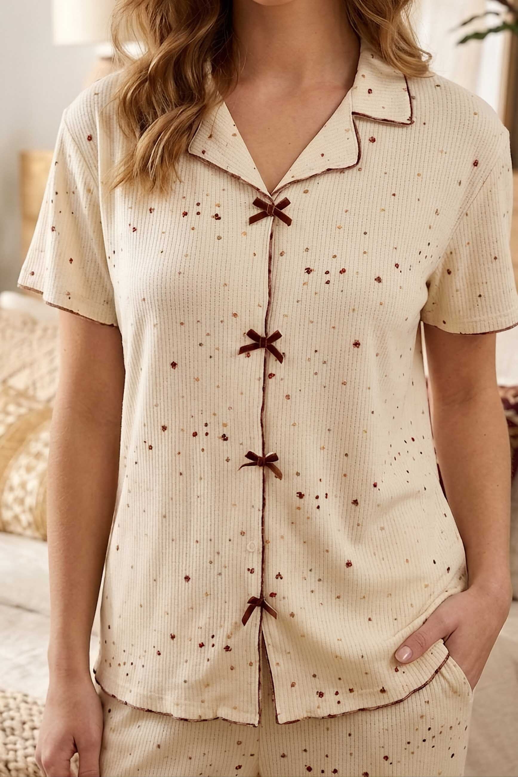 Desenli Fiyonklu Pijama Takımı Sari - 28791-SARI - 2