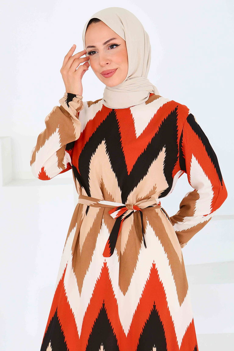 Desenli Kuşaklı Elbise - 27516 - TOFİSA