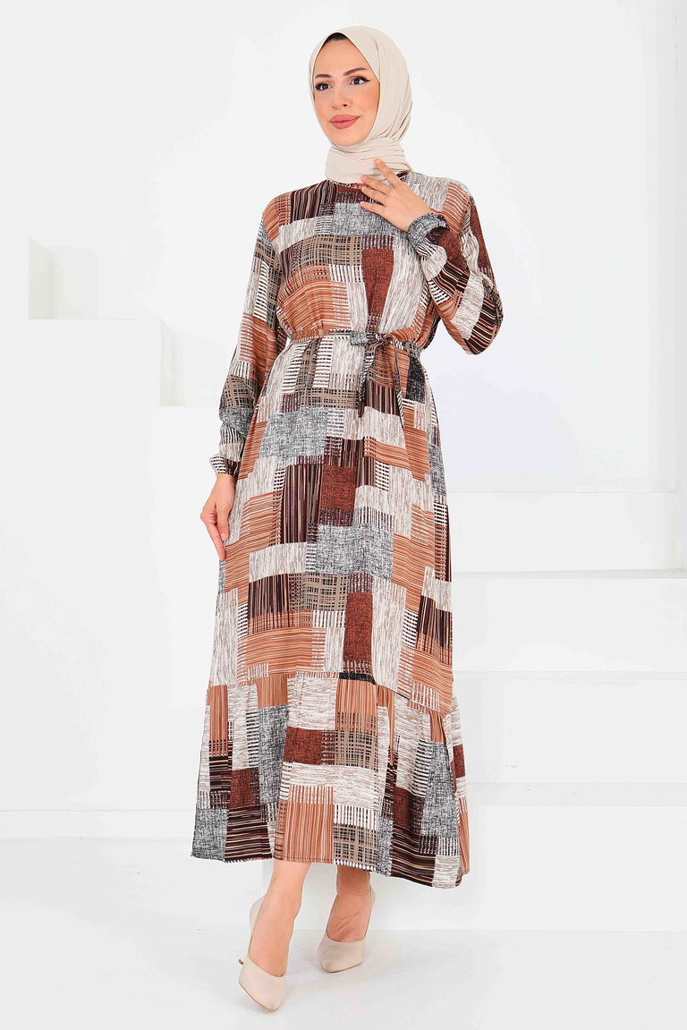 Desenli Kuşaklı Elbise - 27518 - TOFİSA