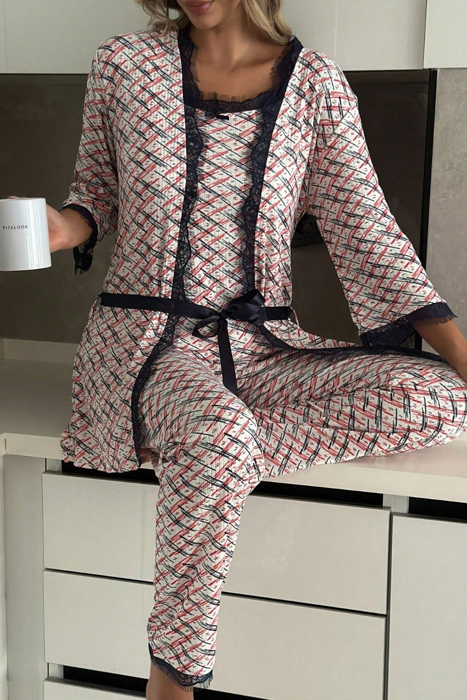 Desenli Üçlü Pijama Takımı - 28071-KIRMIZI - 2