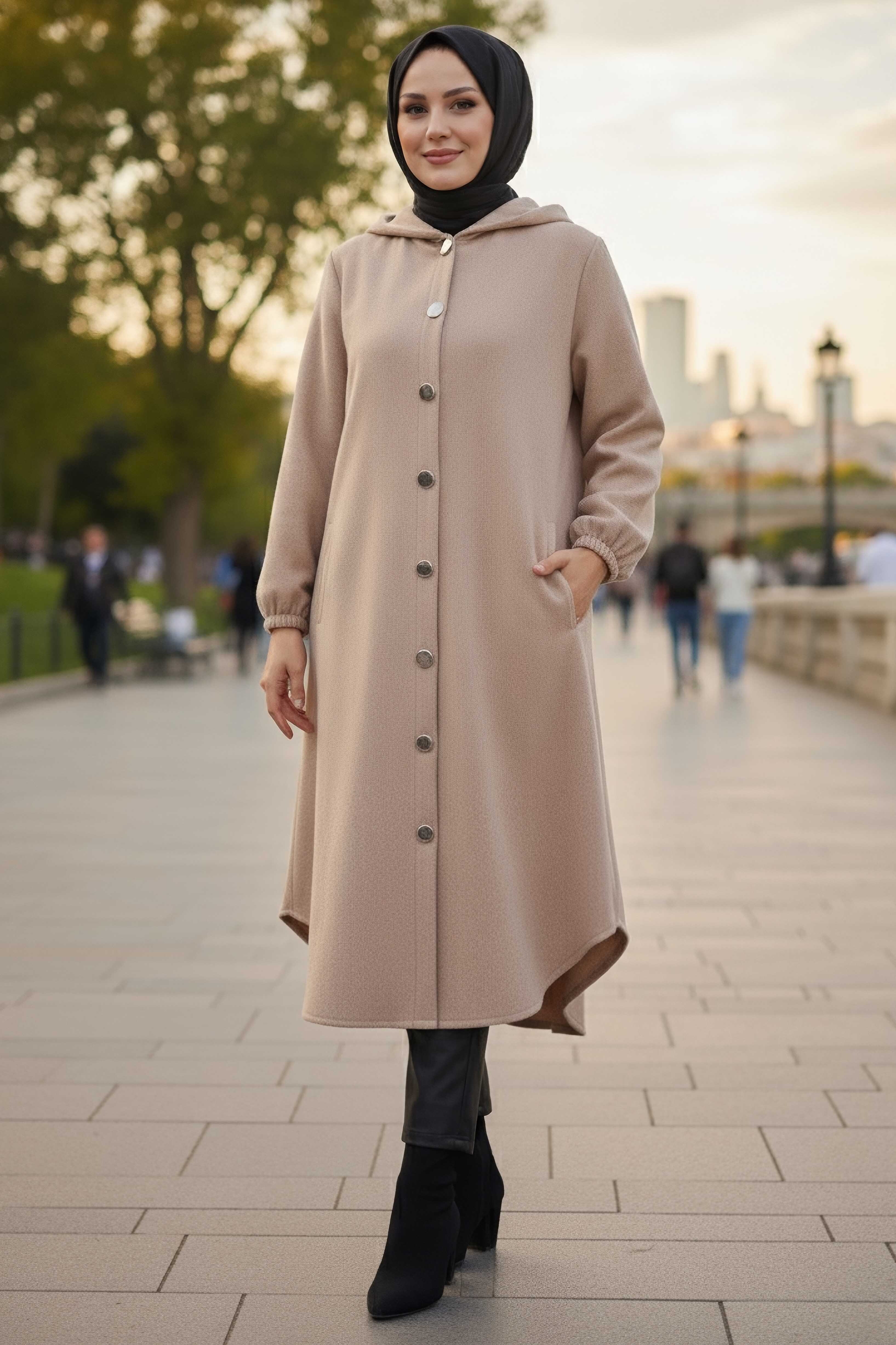 Düğmeli Bileği Lastikli Kaşe - 28027-BEJ - 1