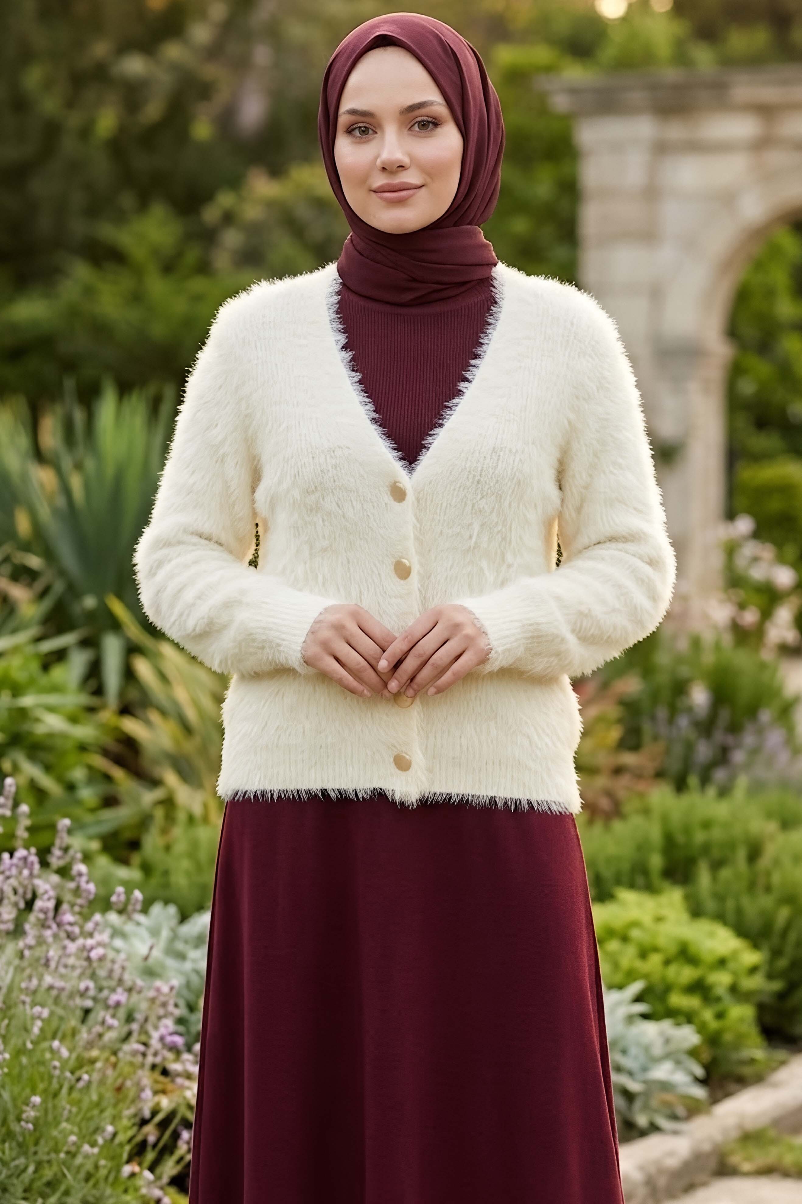 Düğmeli Sakalı Kısa Hırka Krem - 28906-KREM - 1
