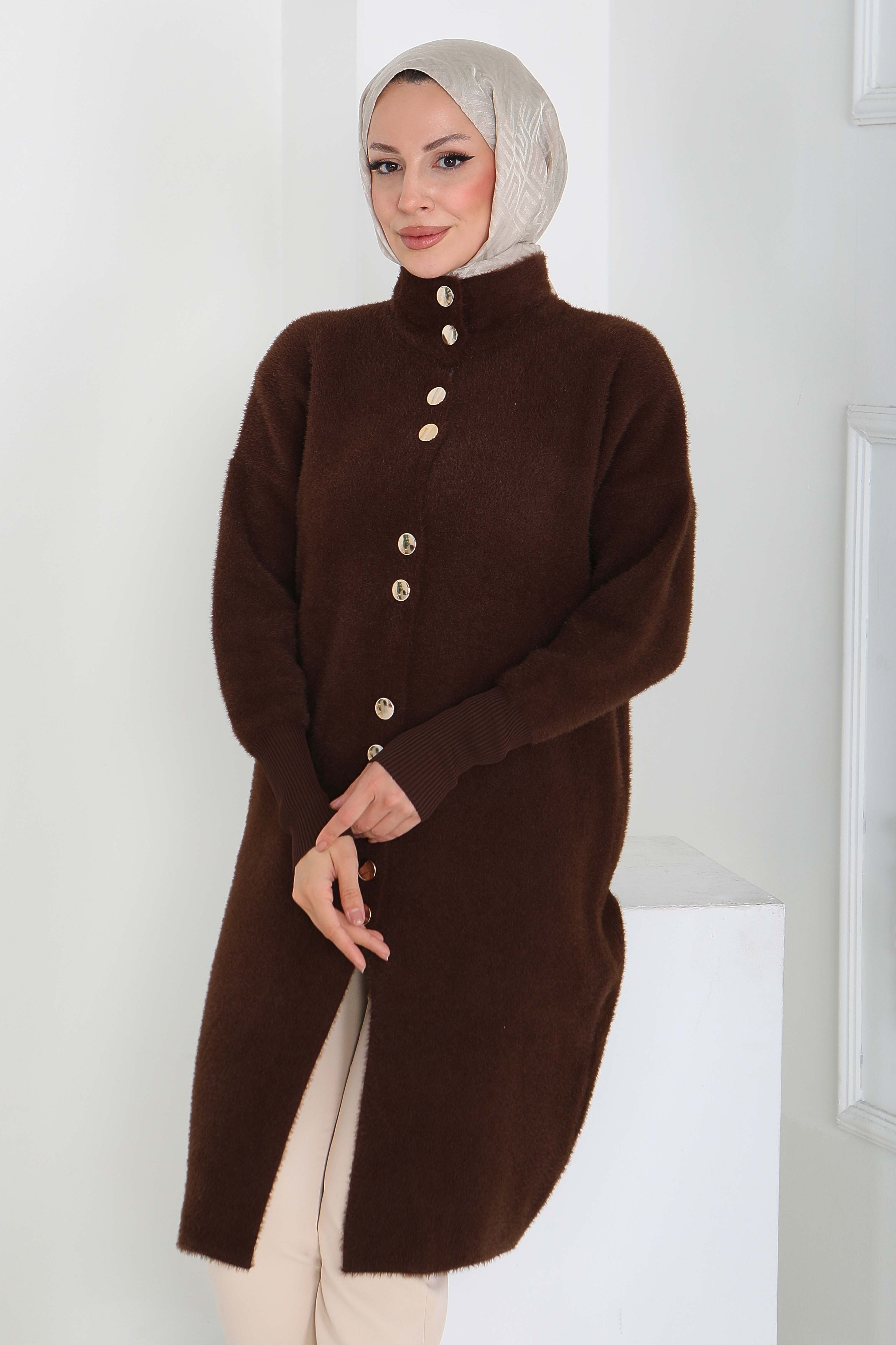 Düğmeli Yün Triko Hırka - 27885-KAHVE - 4