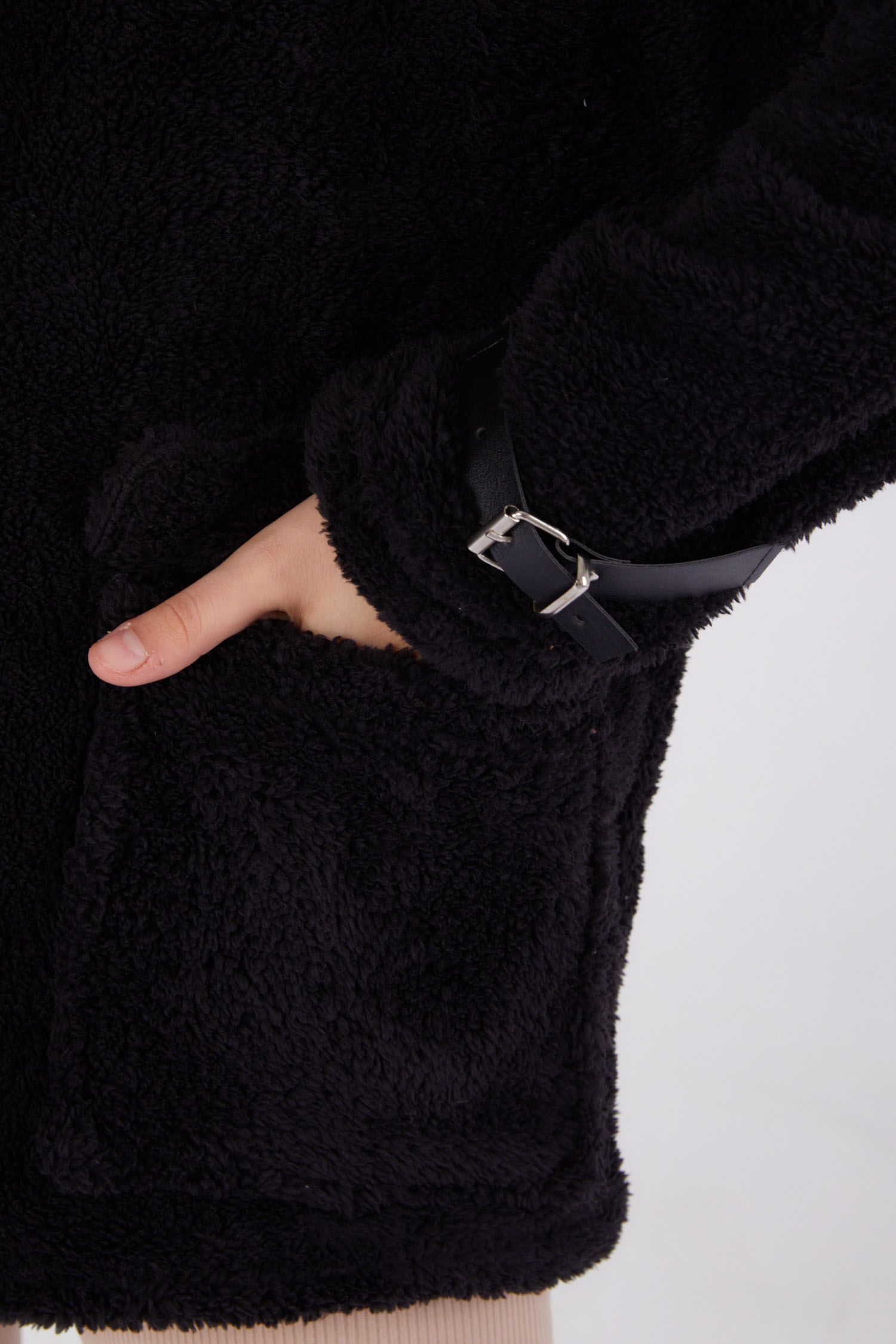 Düz Bebe Yaka Kadın Siyah Peluş Ceket - 13323 - 6