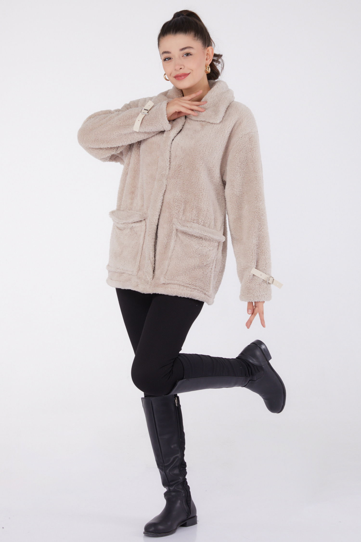 Düz Bebe Yaka Kadın Vizon Peluş Ceket - 13323 - 2