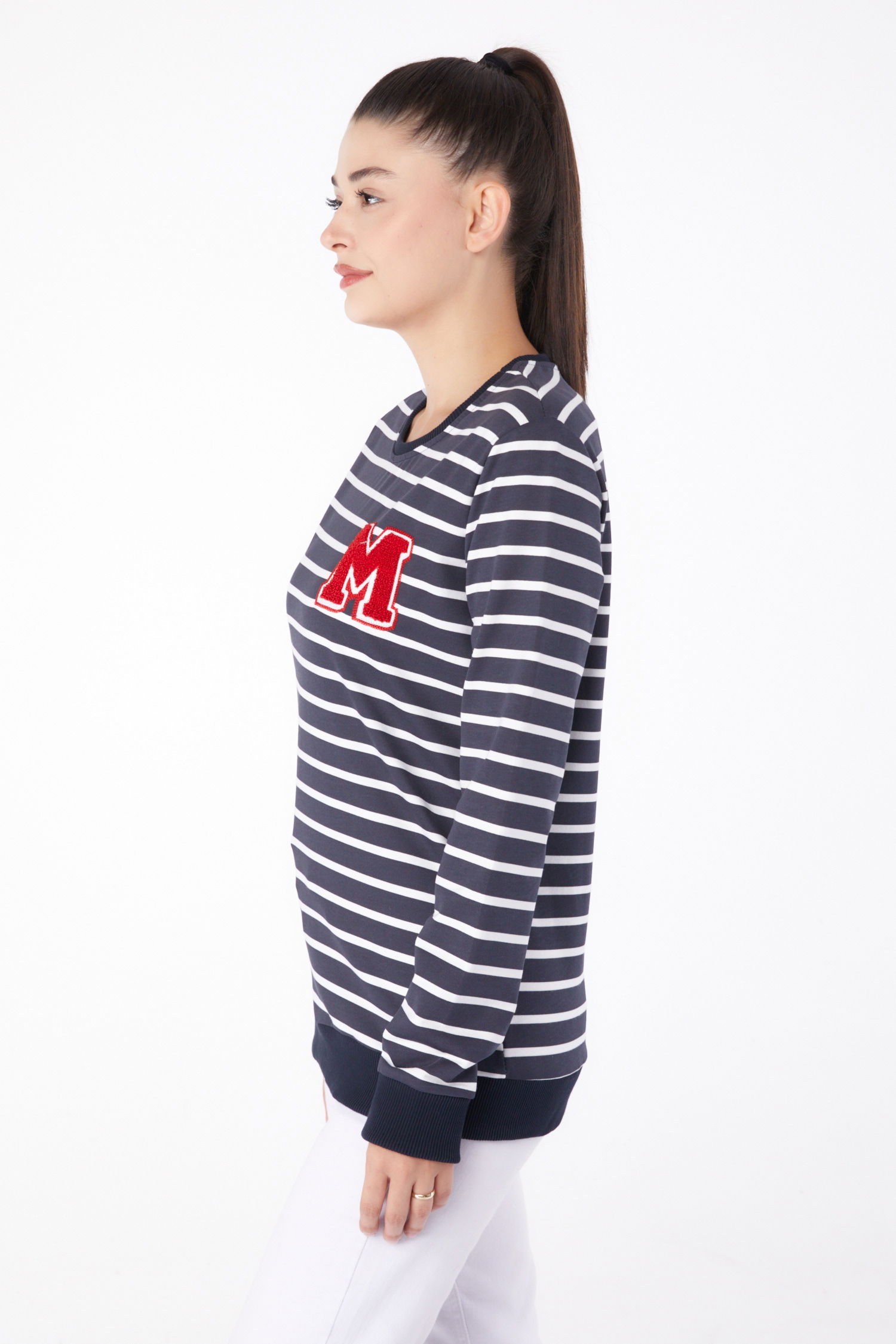 Düz Bisiklet Yaka Kadın Antrasit Nakışlı Sweatshirt - 26291 - 3
