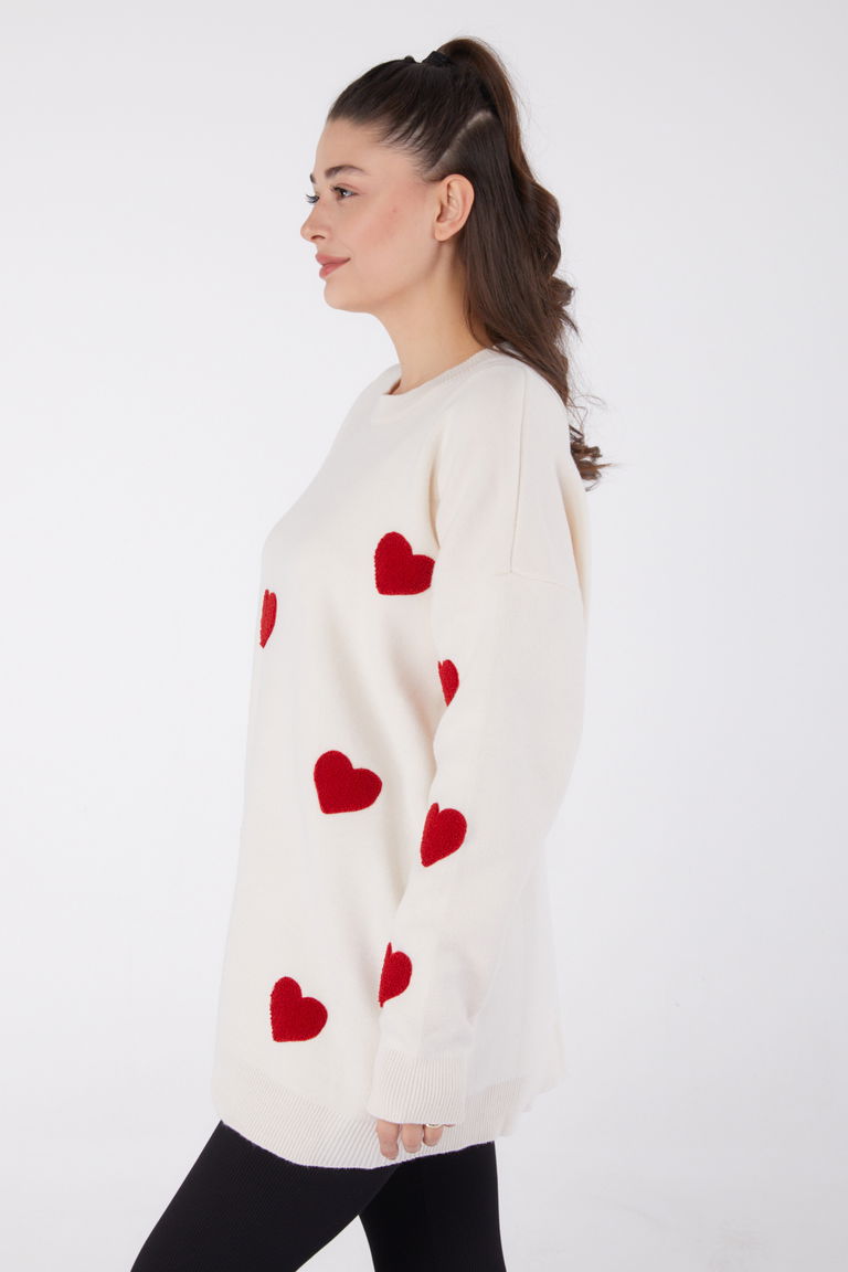 Düz Bisiklet Yaka Kadın Bej Kalpli Kazak - 26498 - TOFİSA